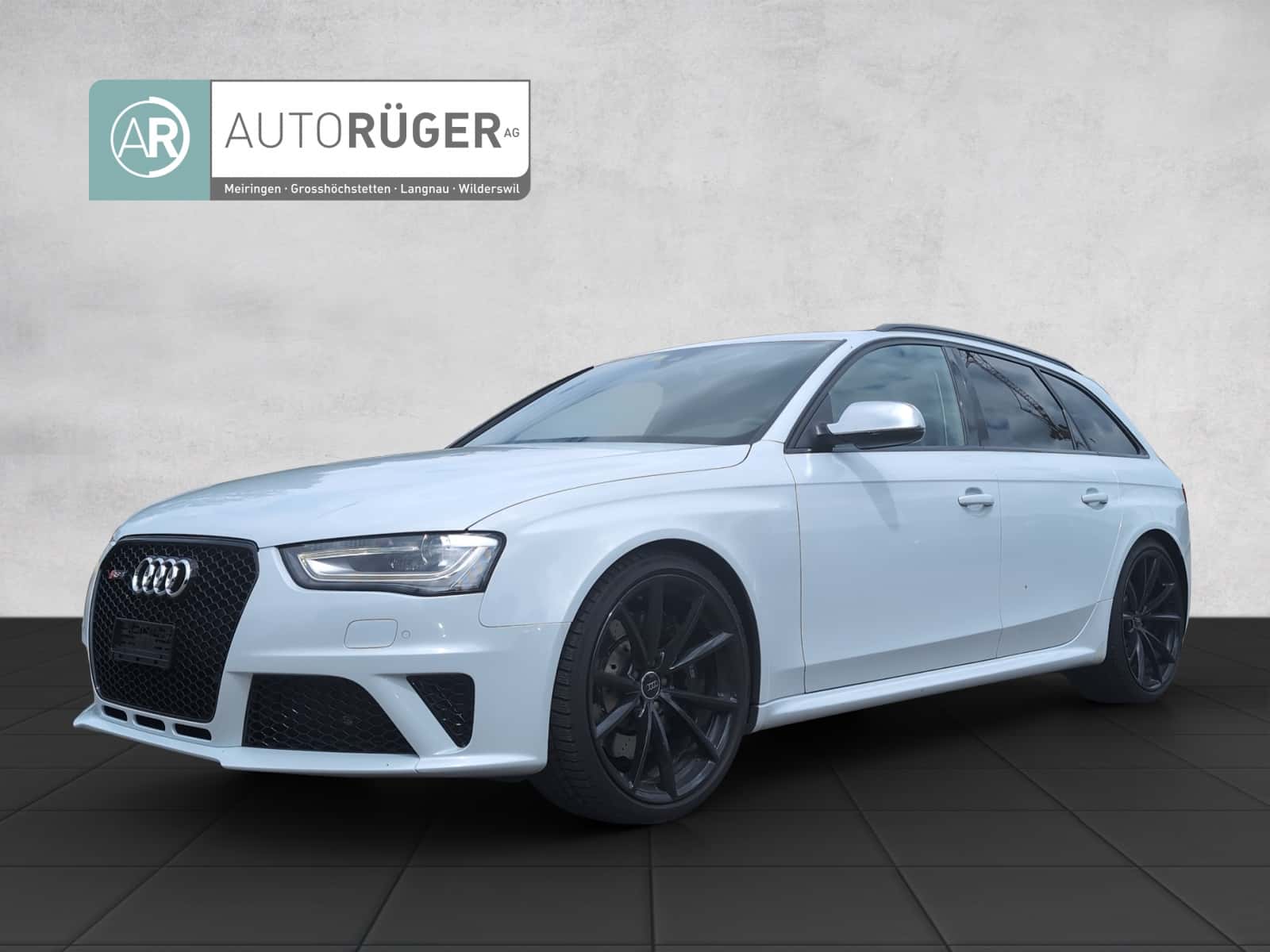 Audi S4 / RS4