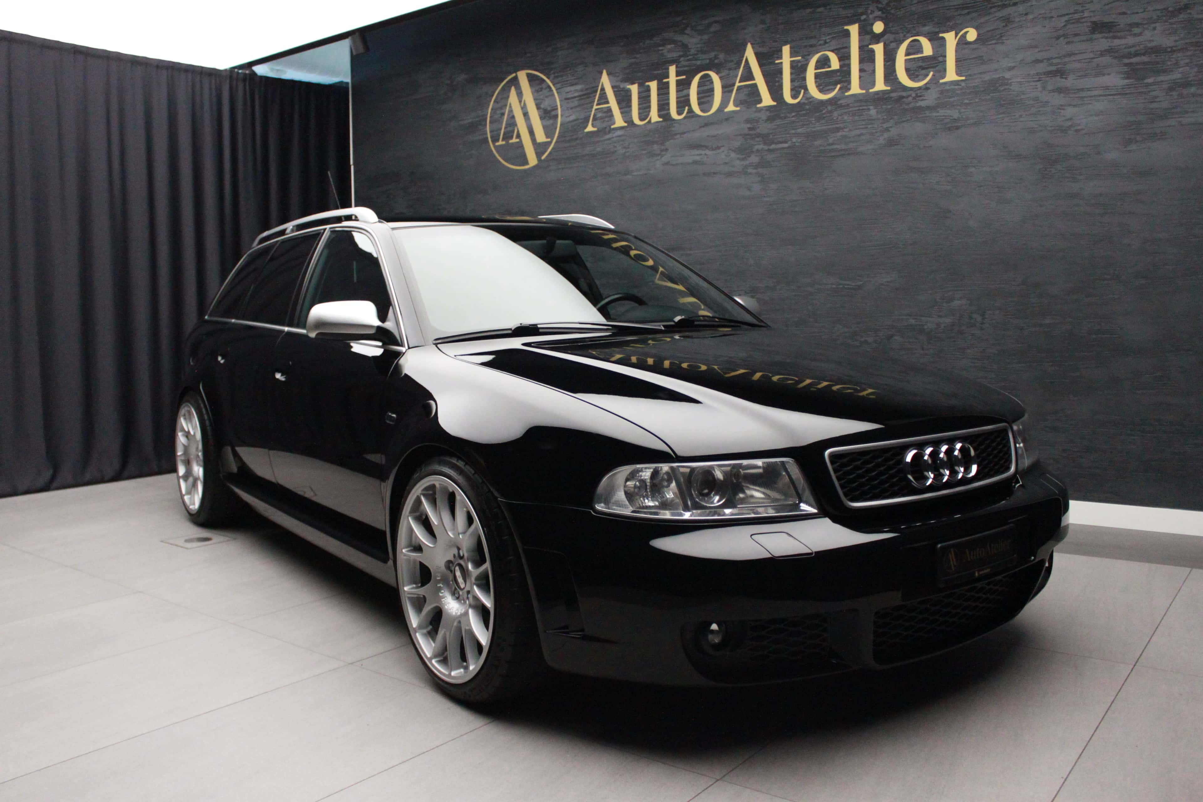 Audi S4 / RS4