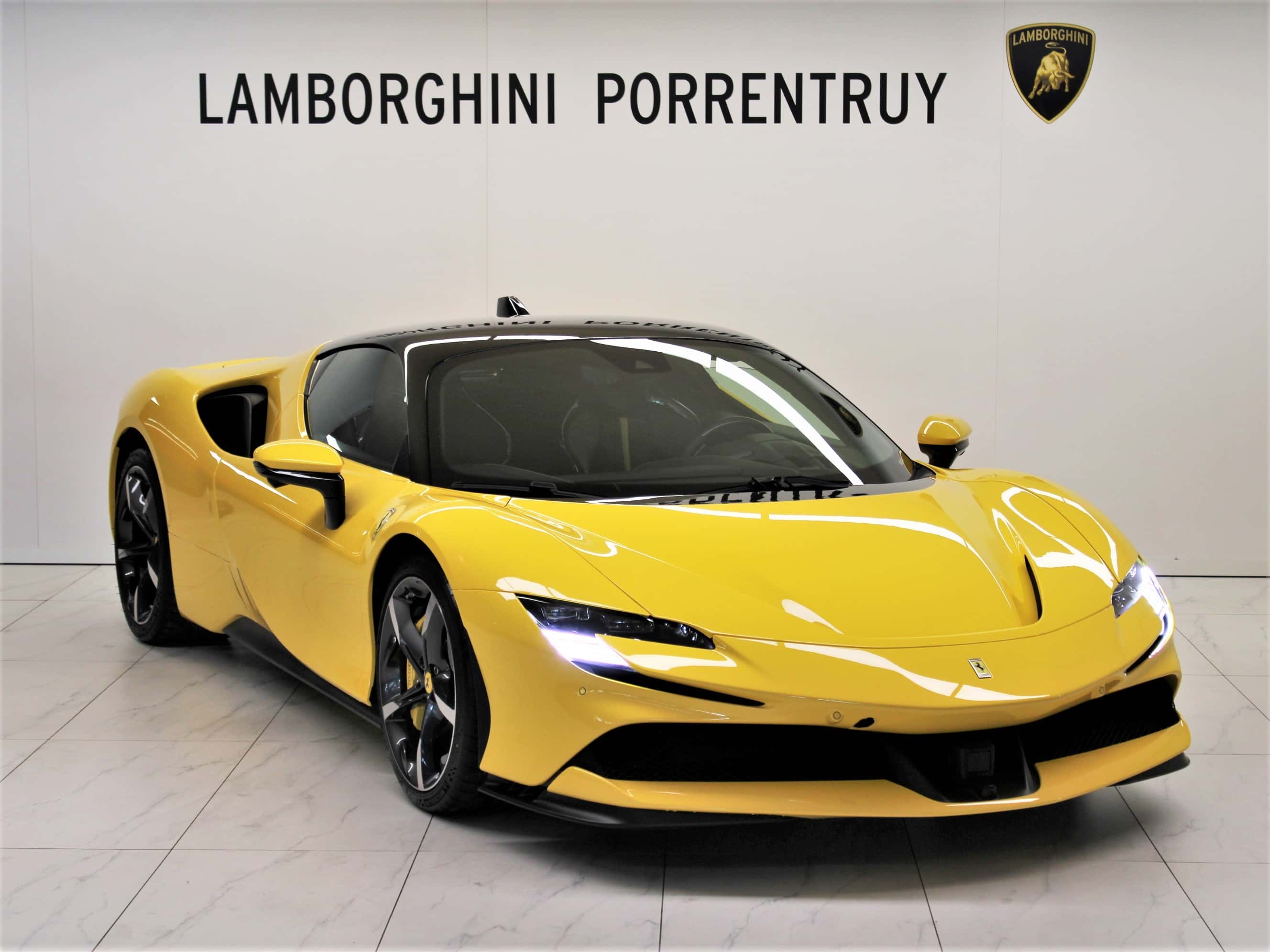 Ferrari SF90