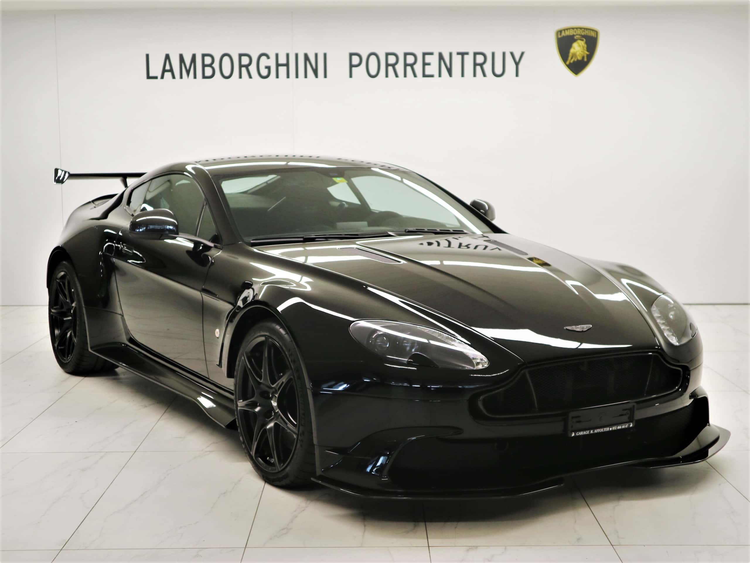 Aston Martin V8/V12 Vantage