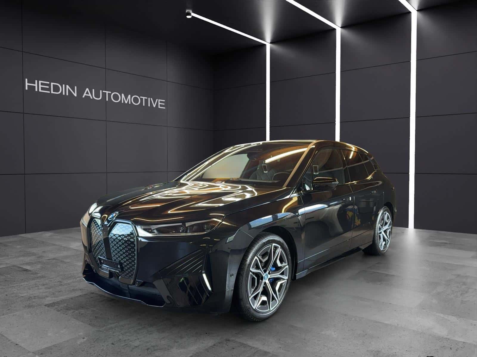 BMW iX