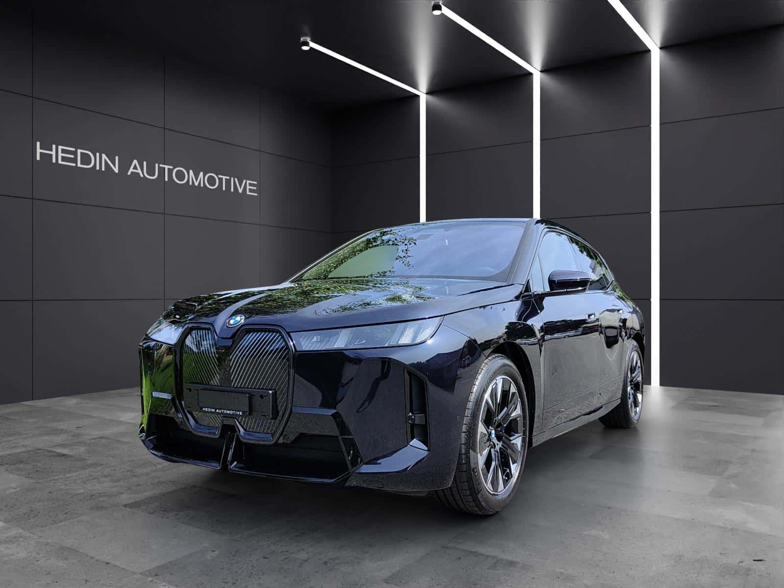 BMW iX