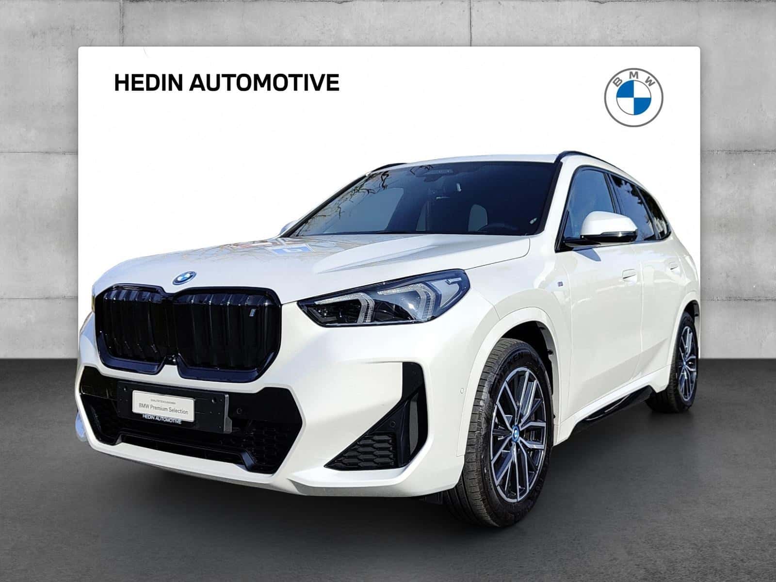 BMW iX1