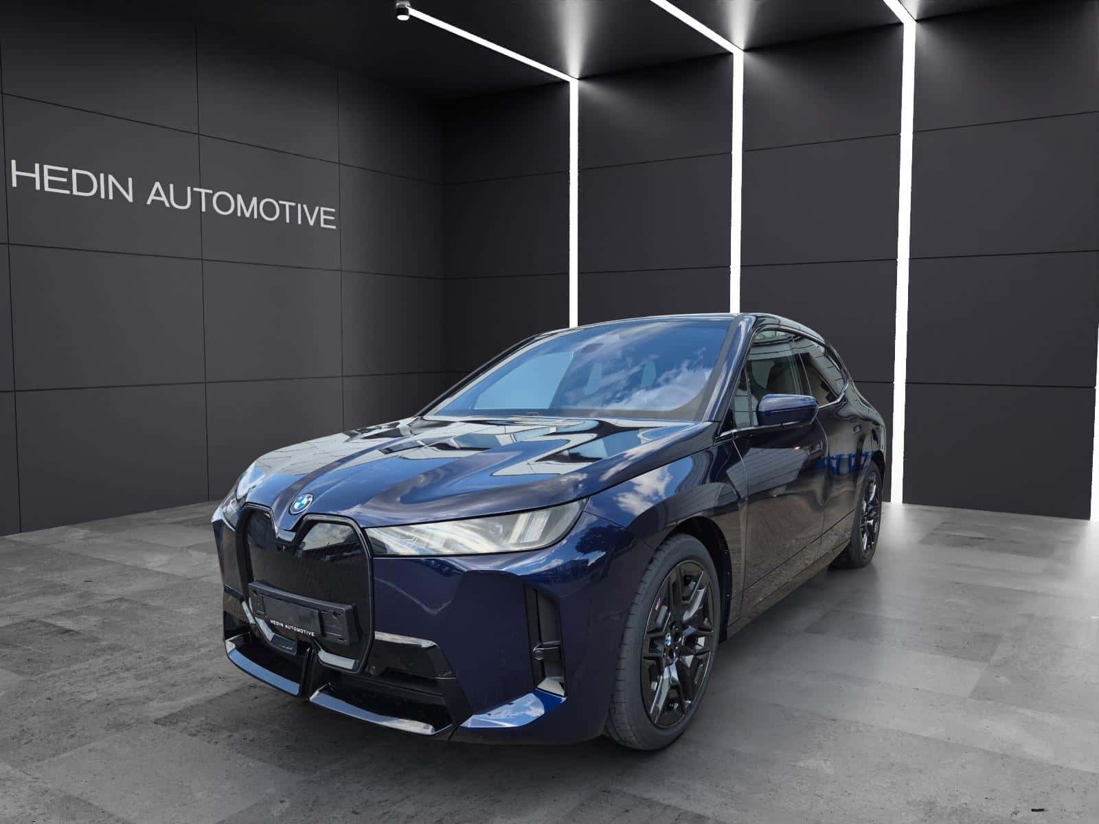 BMW iX
