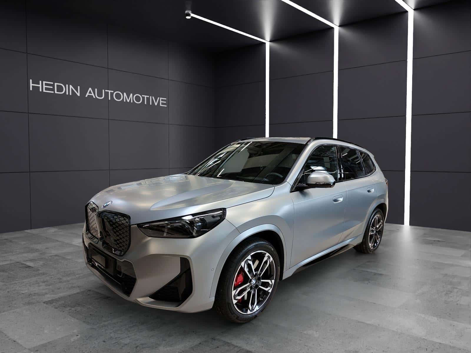 BMW iX1