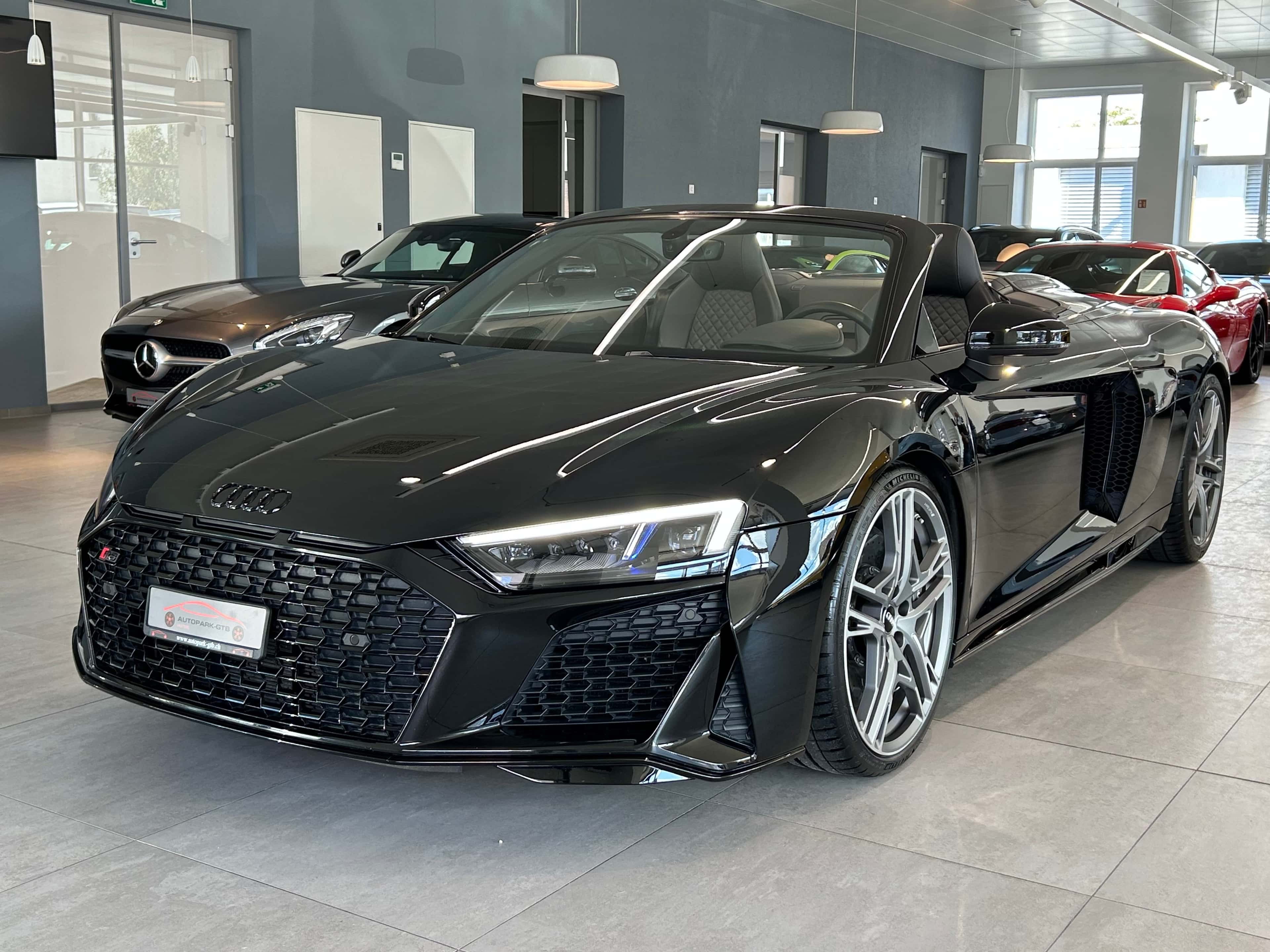 Audi R8