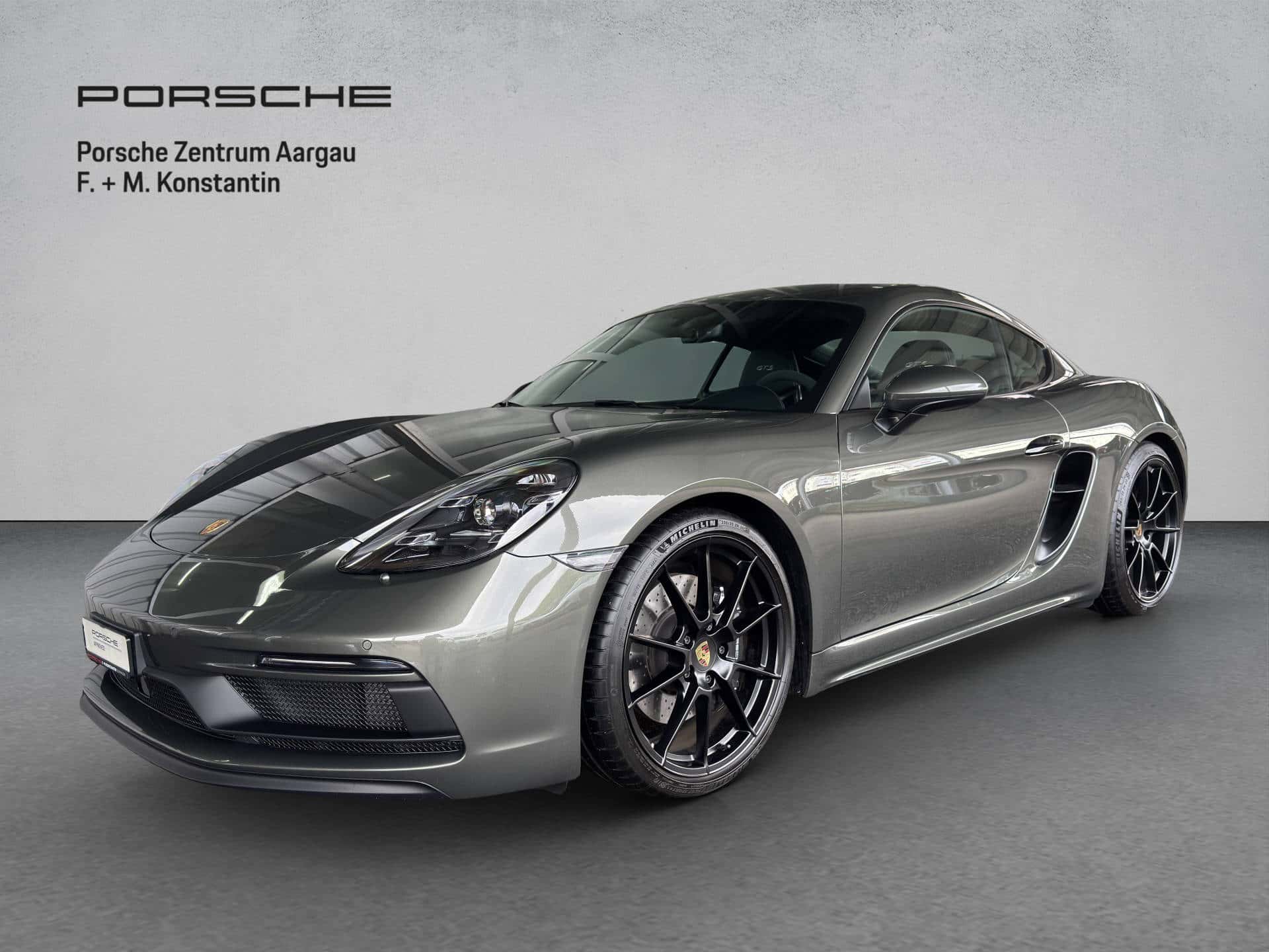 Porsche 718