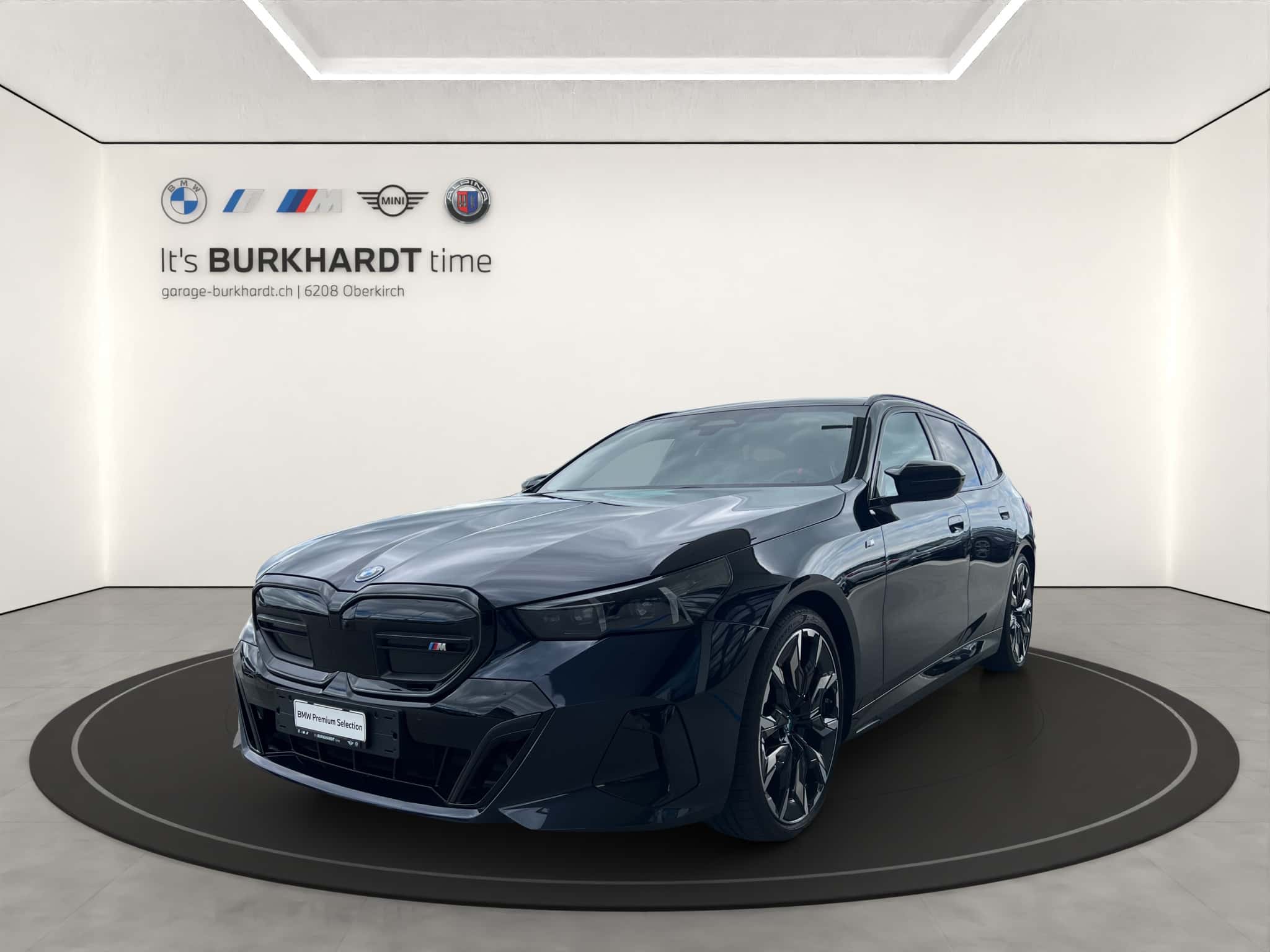 BMW i5