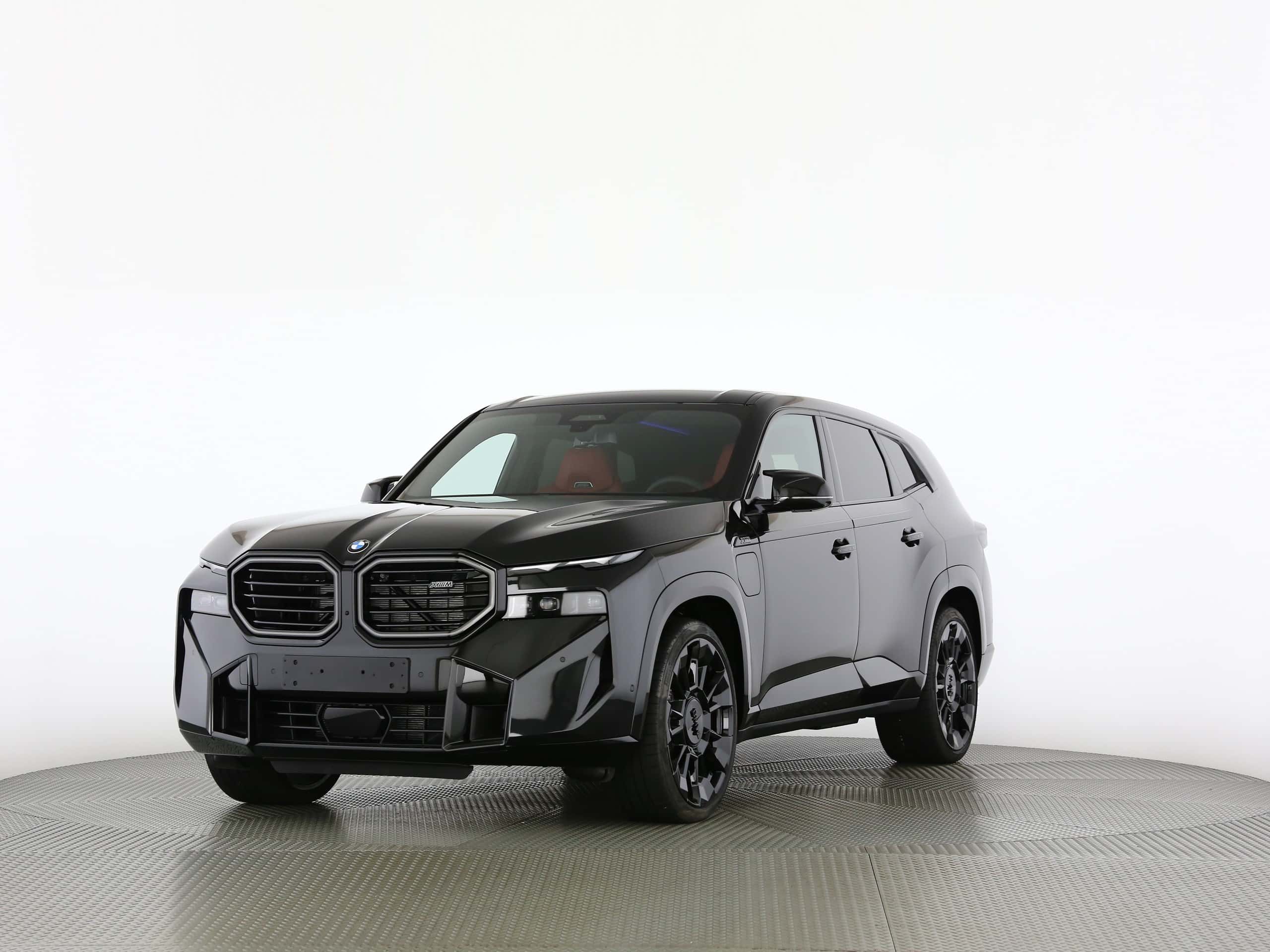 BMW XM