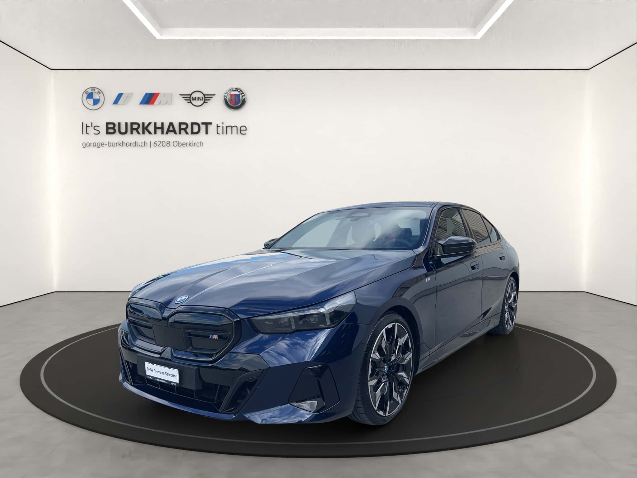 BMW i5