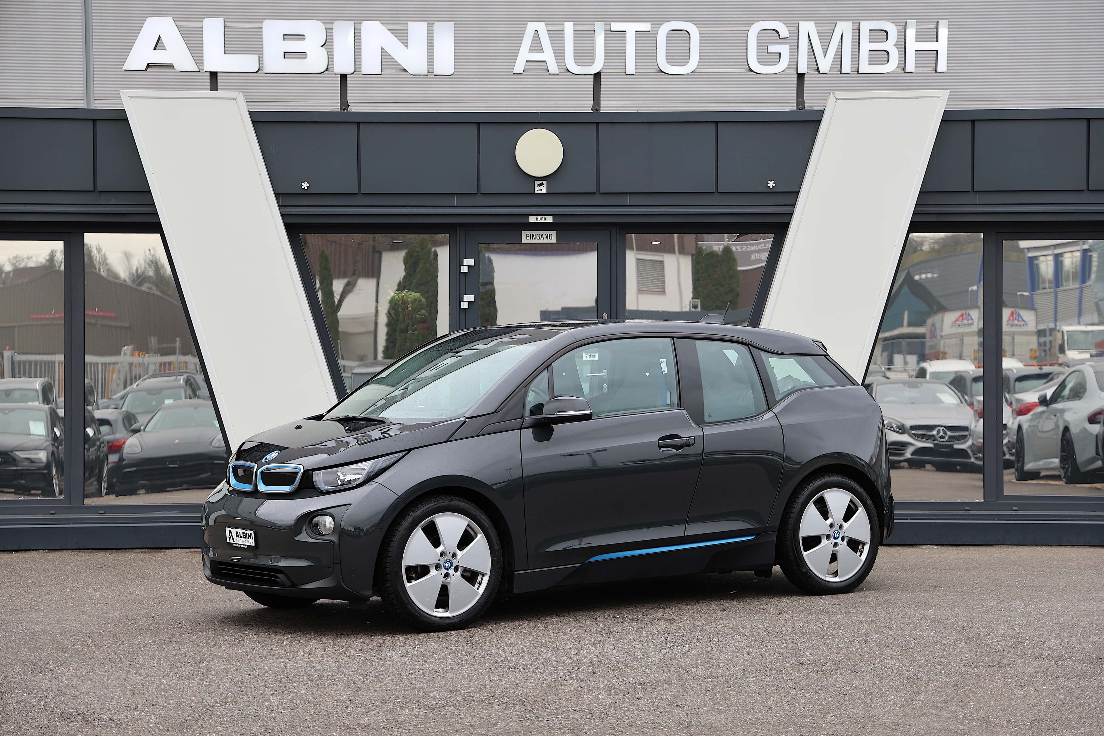 BMW i3