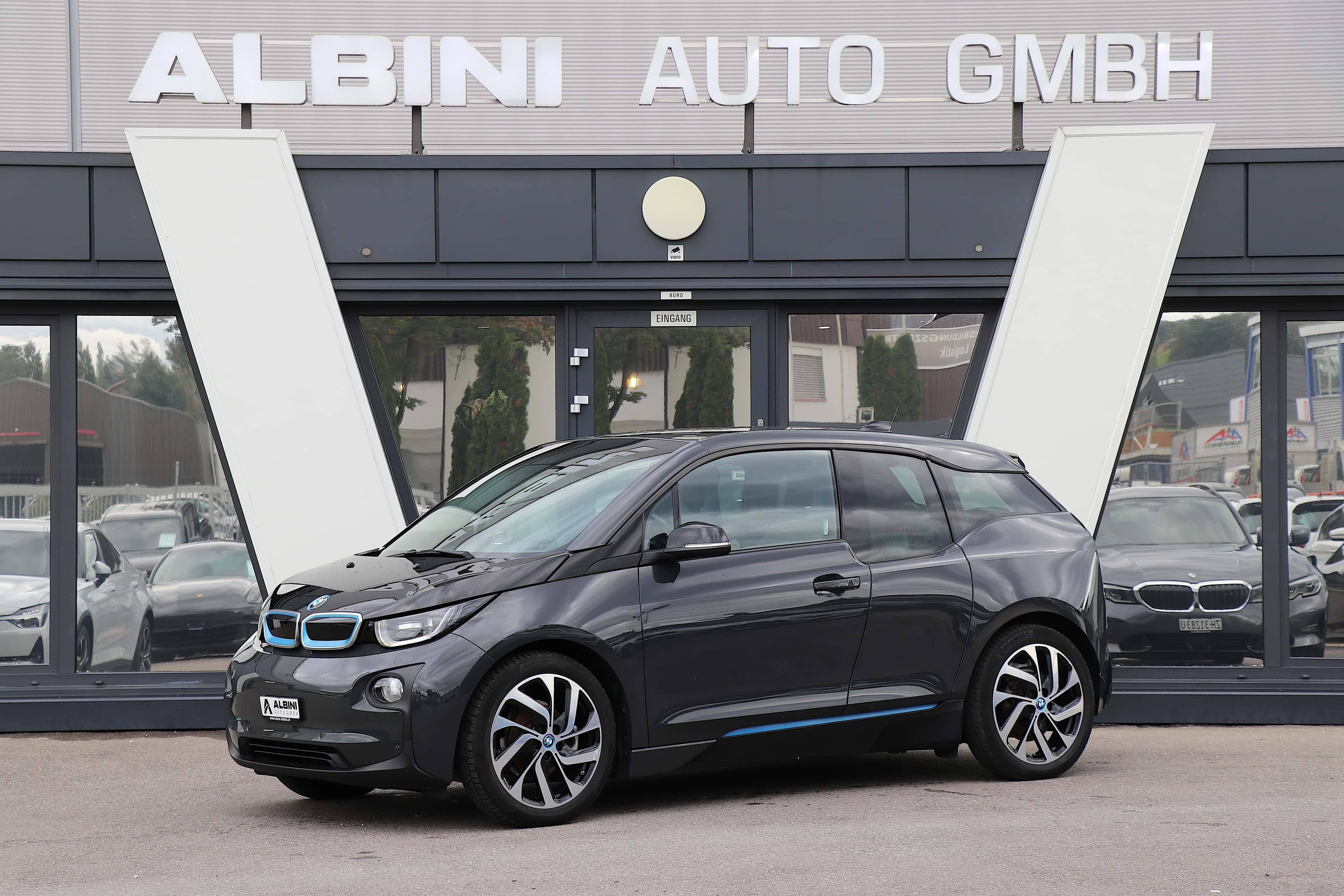 BMW i3