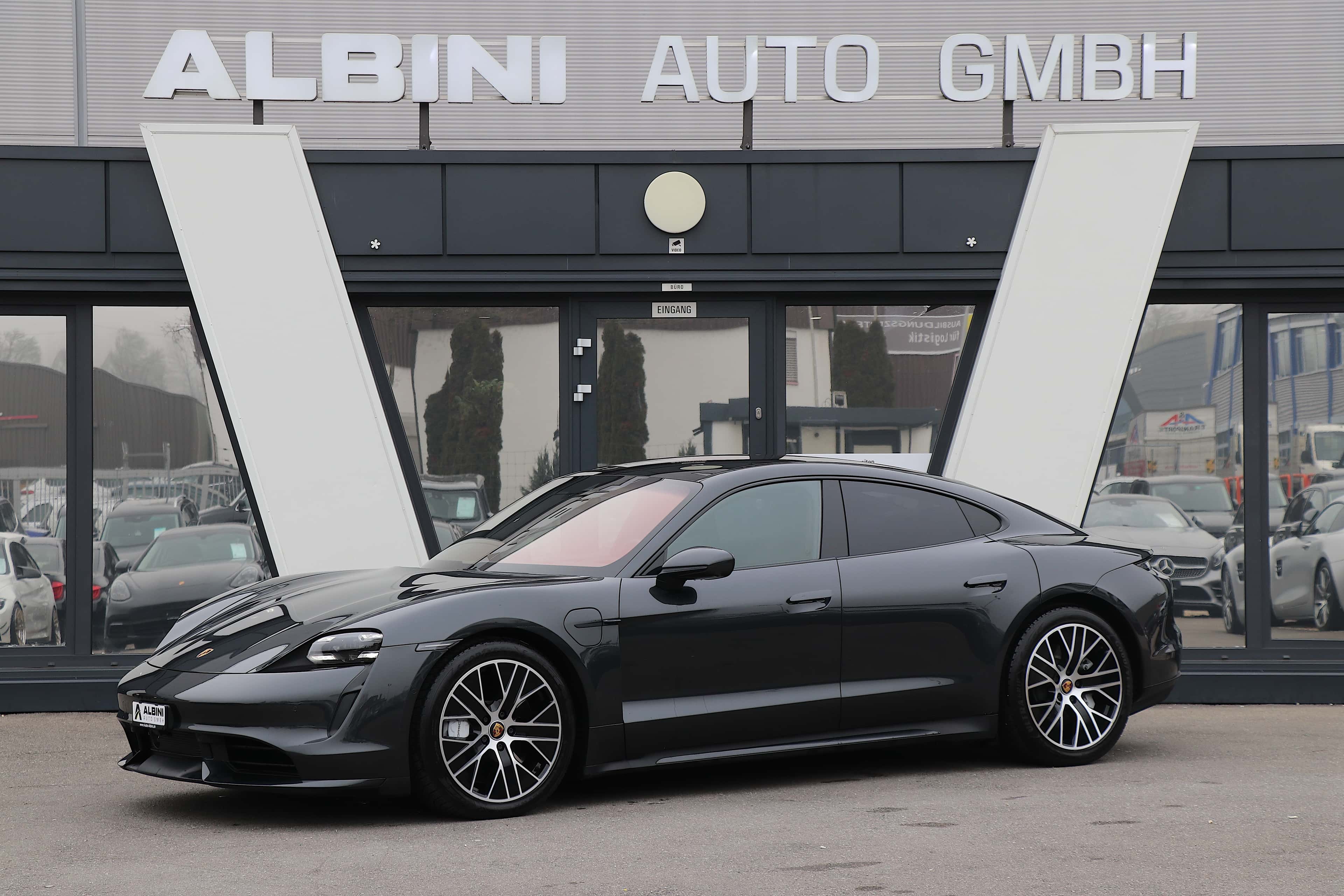 Porsche Taycan
