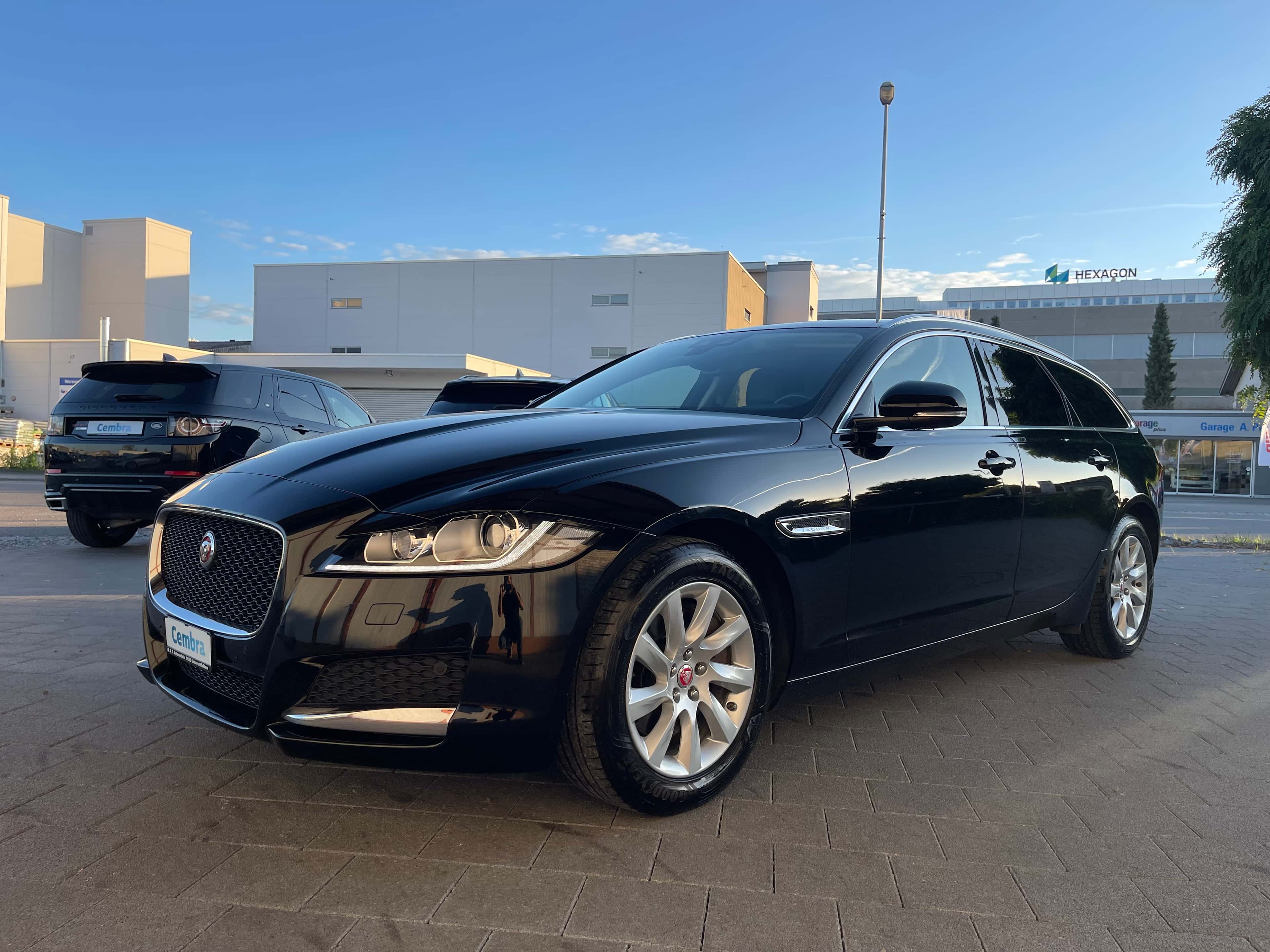 Jaguar XF