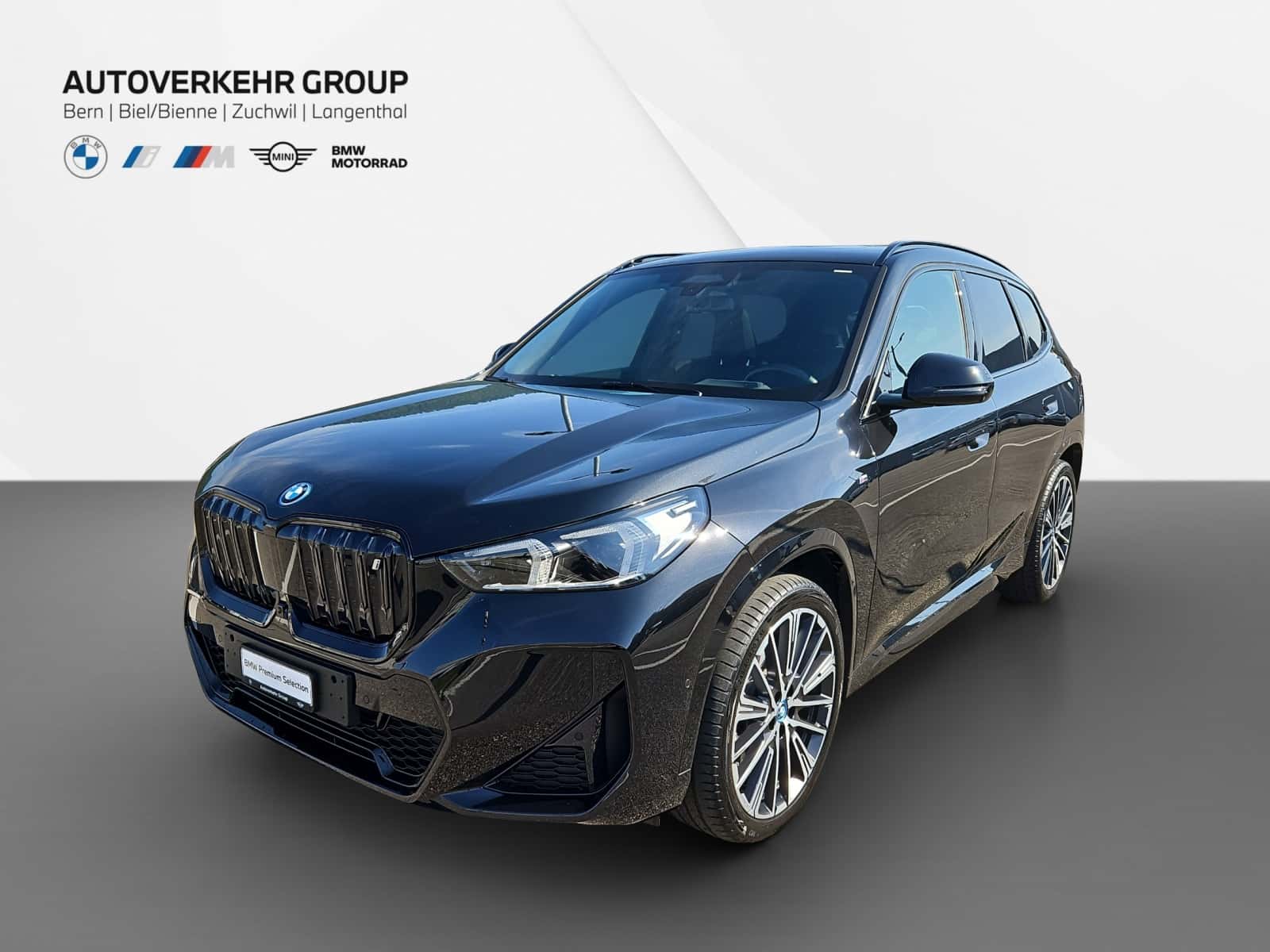 BMW iX1