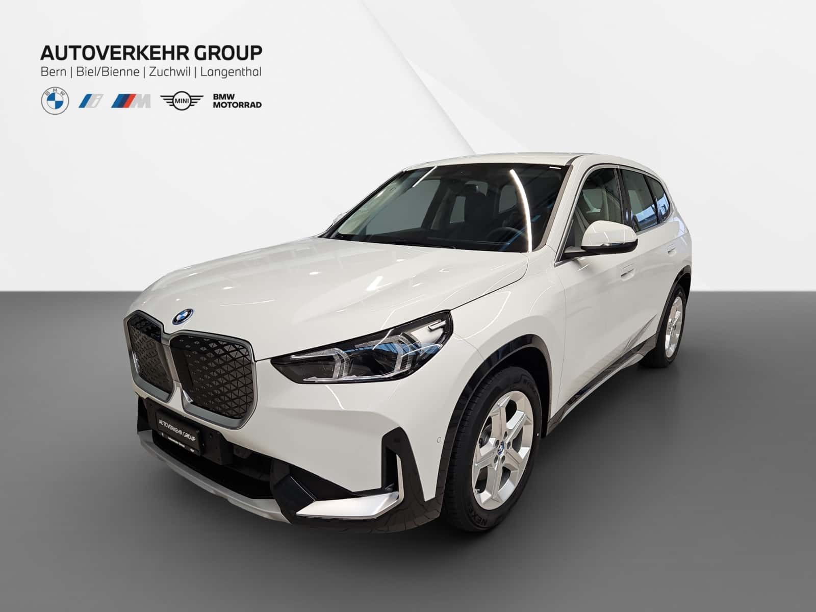 BMW iX1