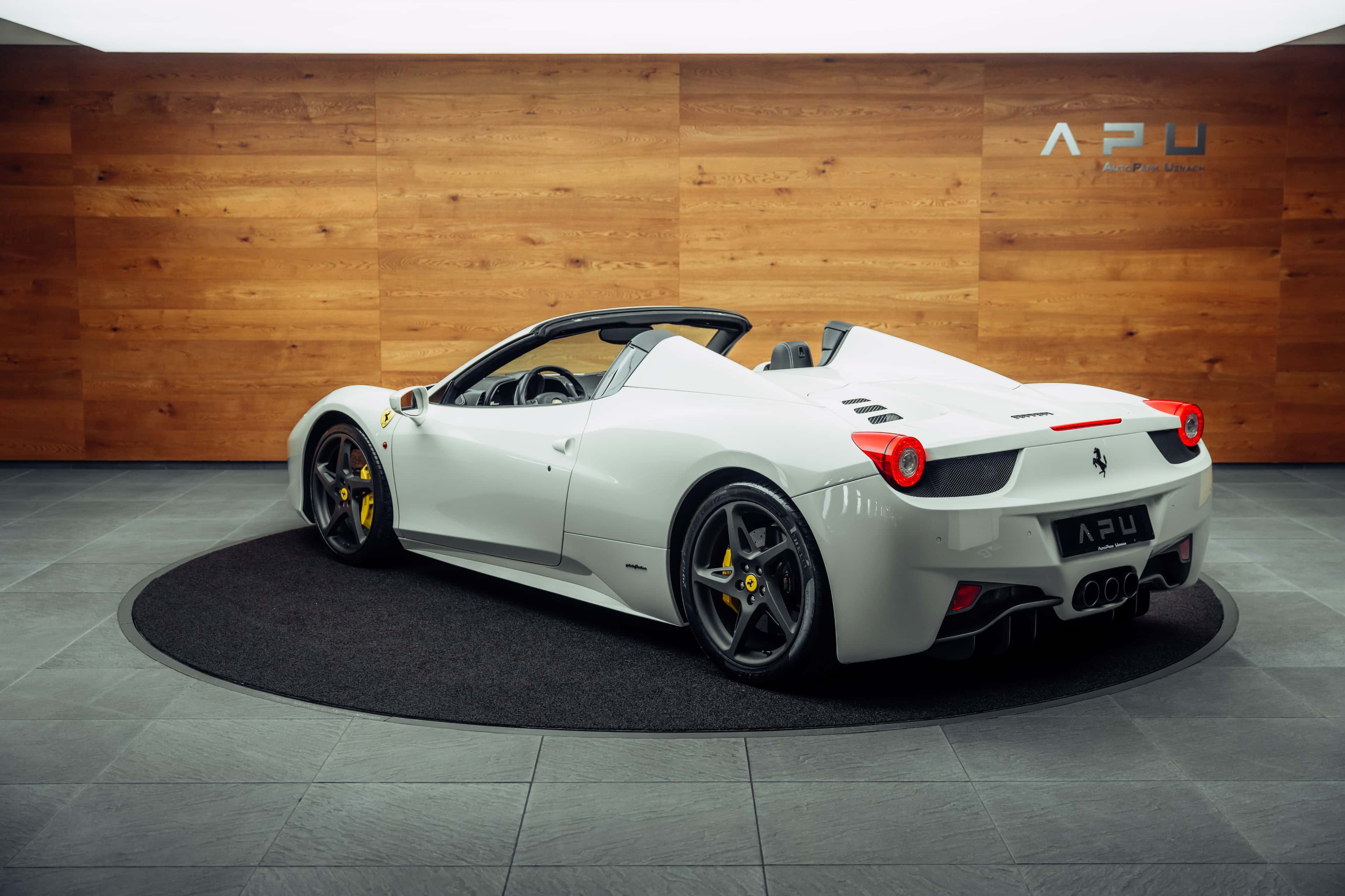 Ferrari 458