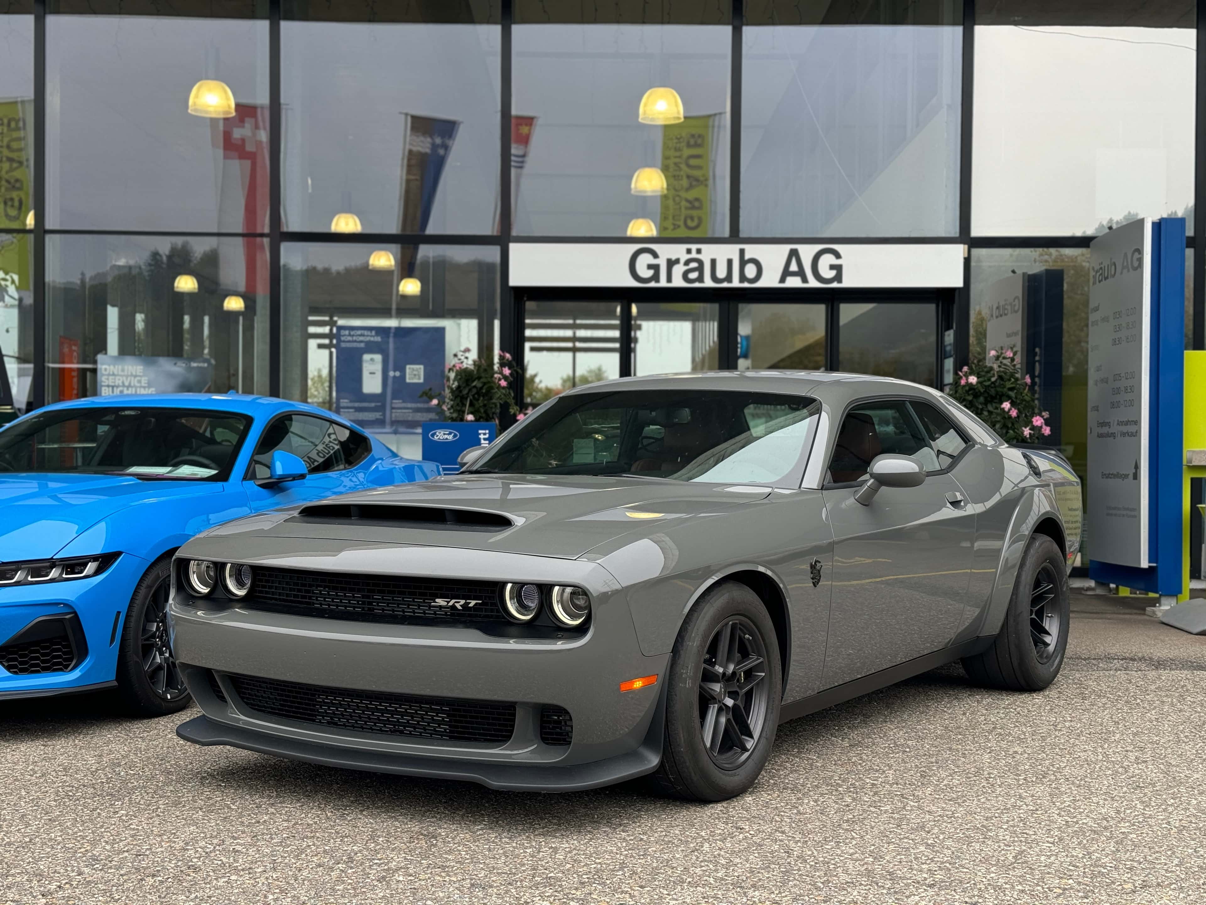 Dodge Challenger