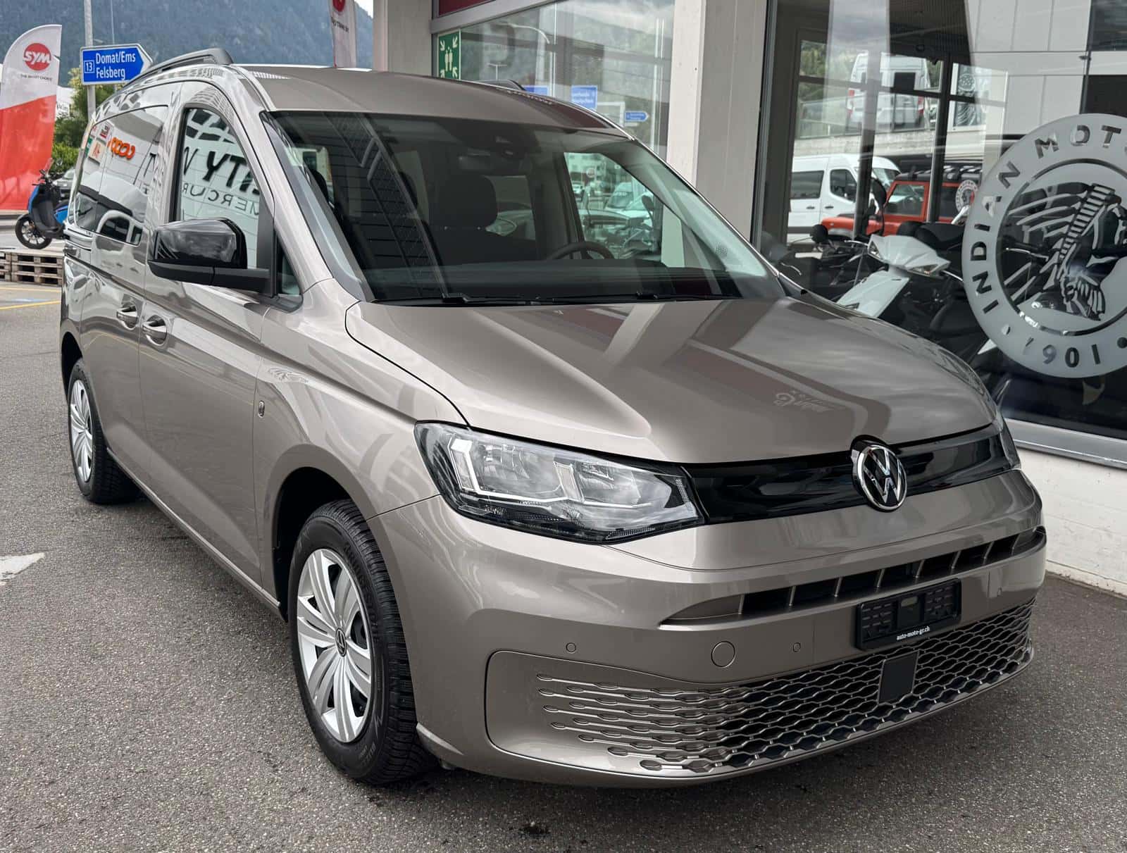 VW Caddy