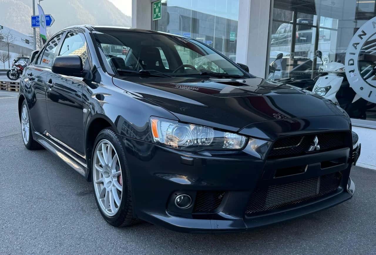 Mitsubishi Lancer