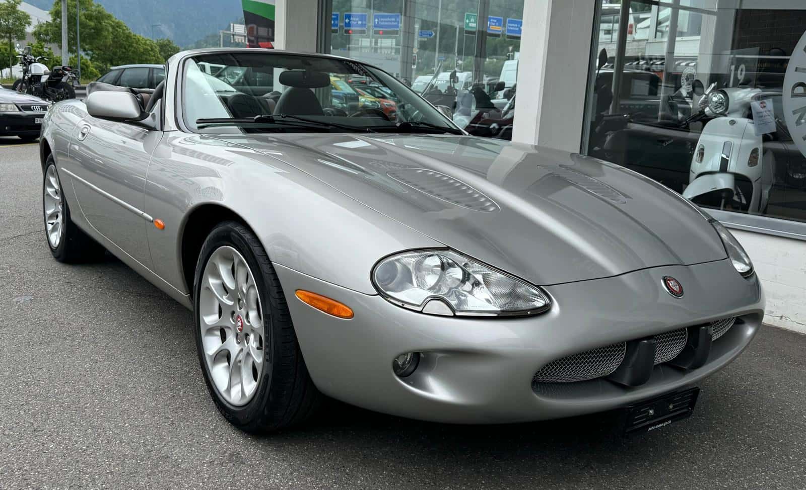 Jaguar XK