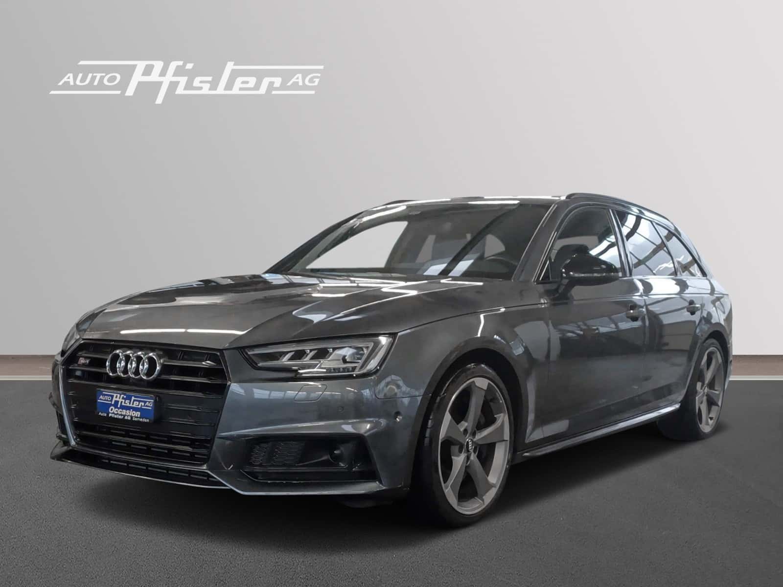 Audi S4 / RS4