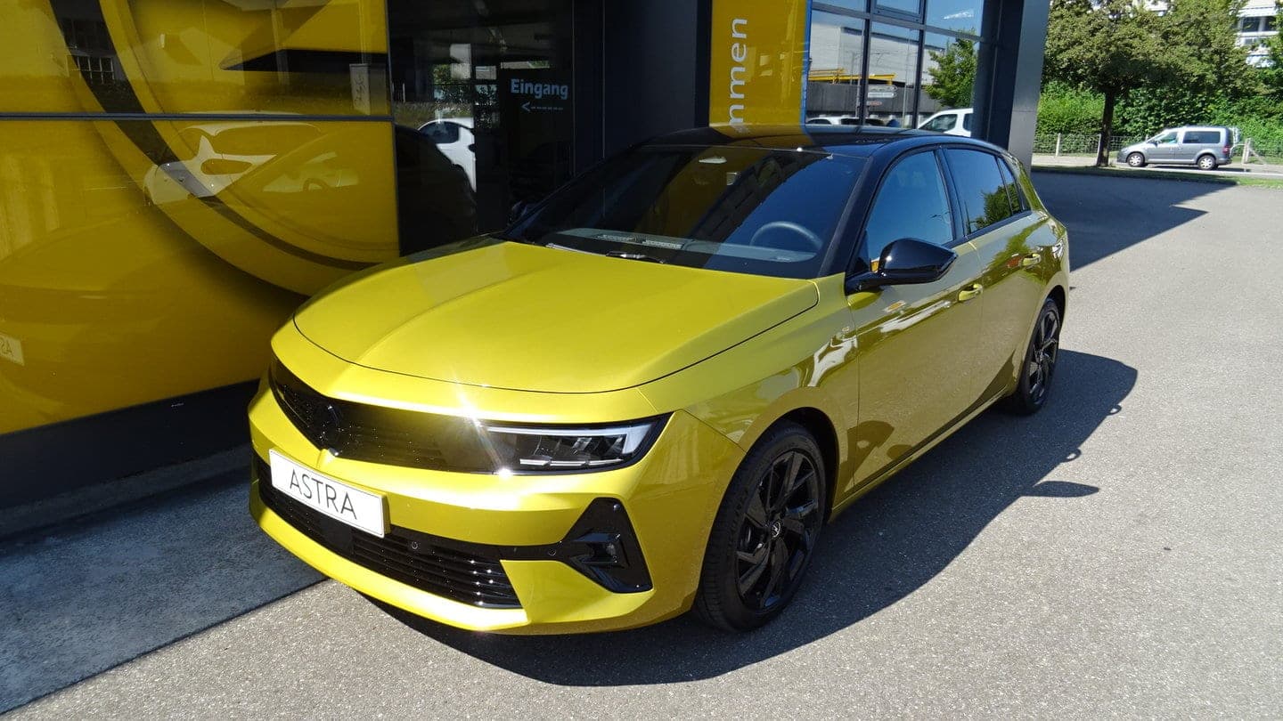 Opel Astra Astra 1.6 T PHEV 180 Swiss Plus