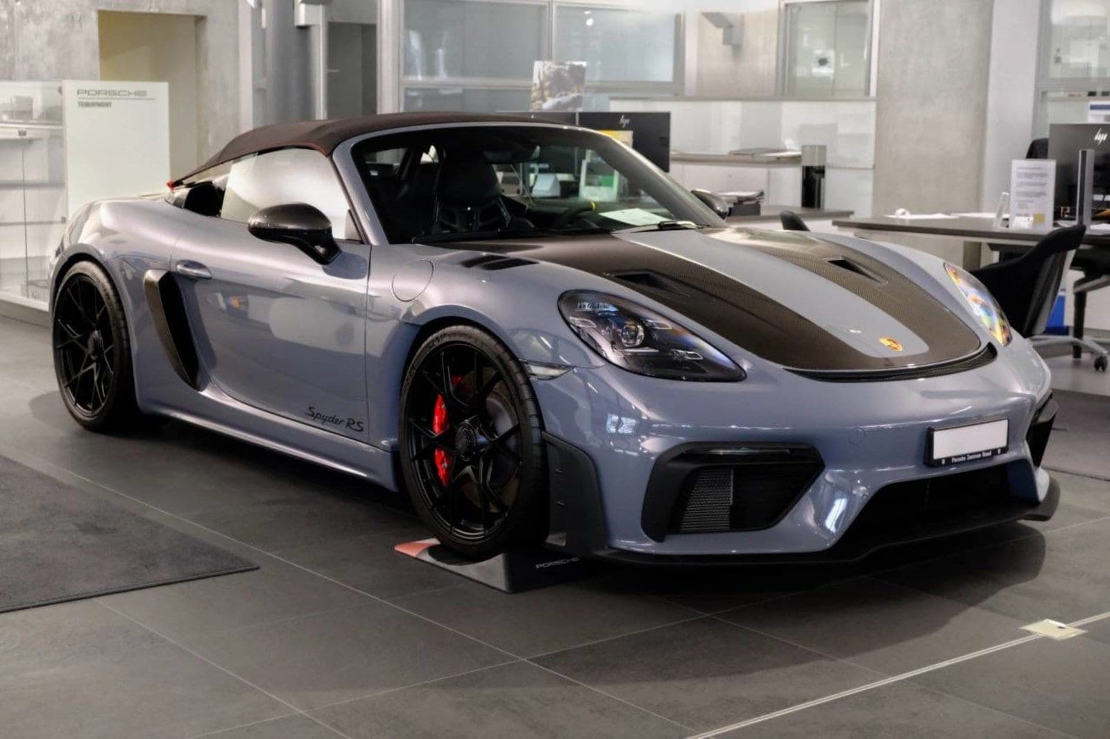 Porsche Boxster 718/BOXSTER/CAYMAN 718 Spyder RS