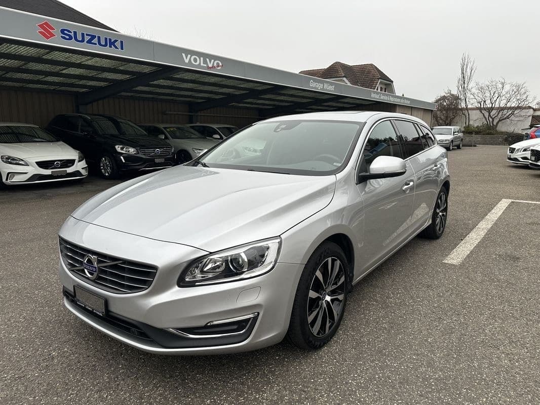 Volvo V60 V60 2.4 D4 Summum AWD