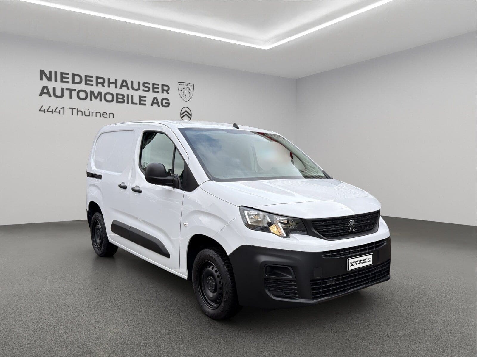 Peugeot Partner Partner Kaw. 650 Standard 1.2