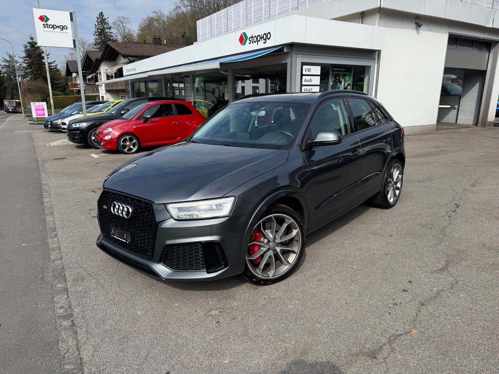 Audi RS Q3 RS Q3 408PS 2.5 TFSI quattro S-tronic