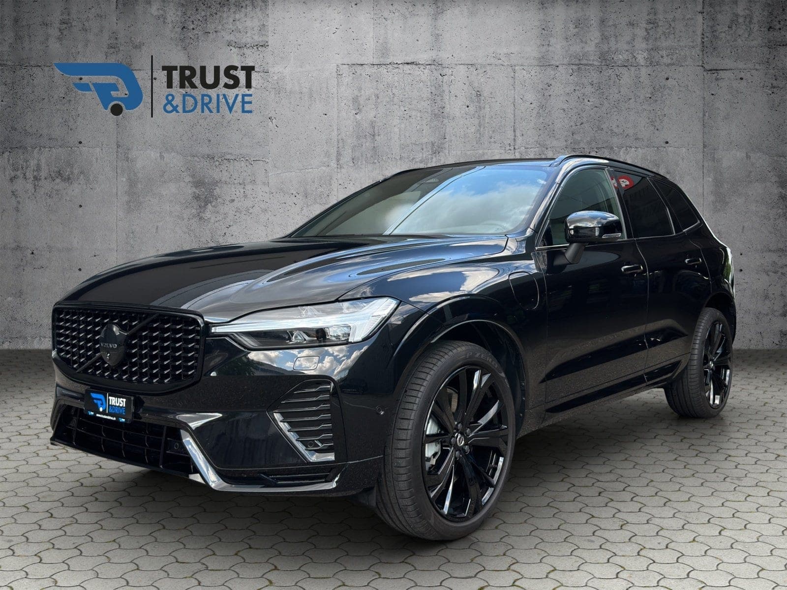 Volvo XC60 XC60 T6 eAWD PluginHybrid Xcentric Geartronic
