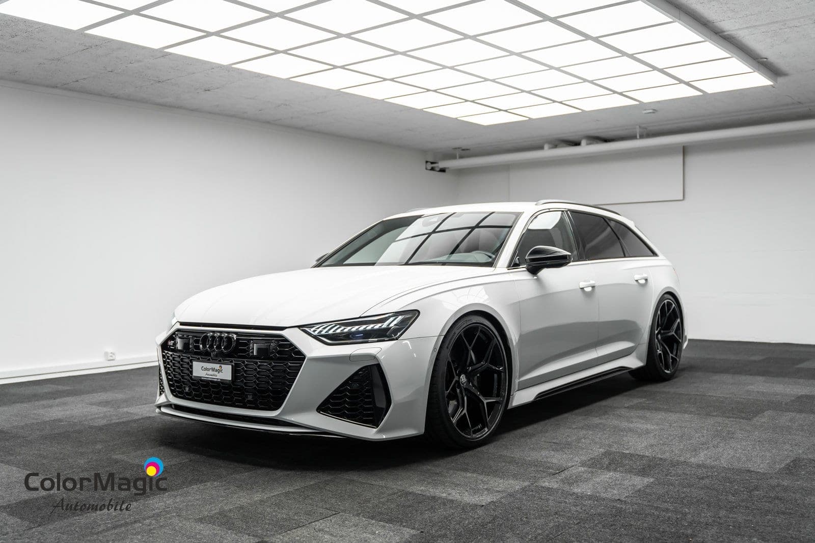 Audi RS6 * RS6 AVANT * RS DYNAMIKPAKET * LUFTFAHRWERK * 22 ZOLL
