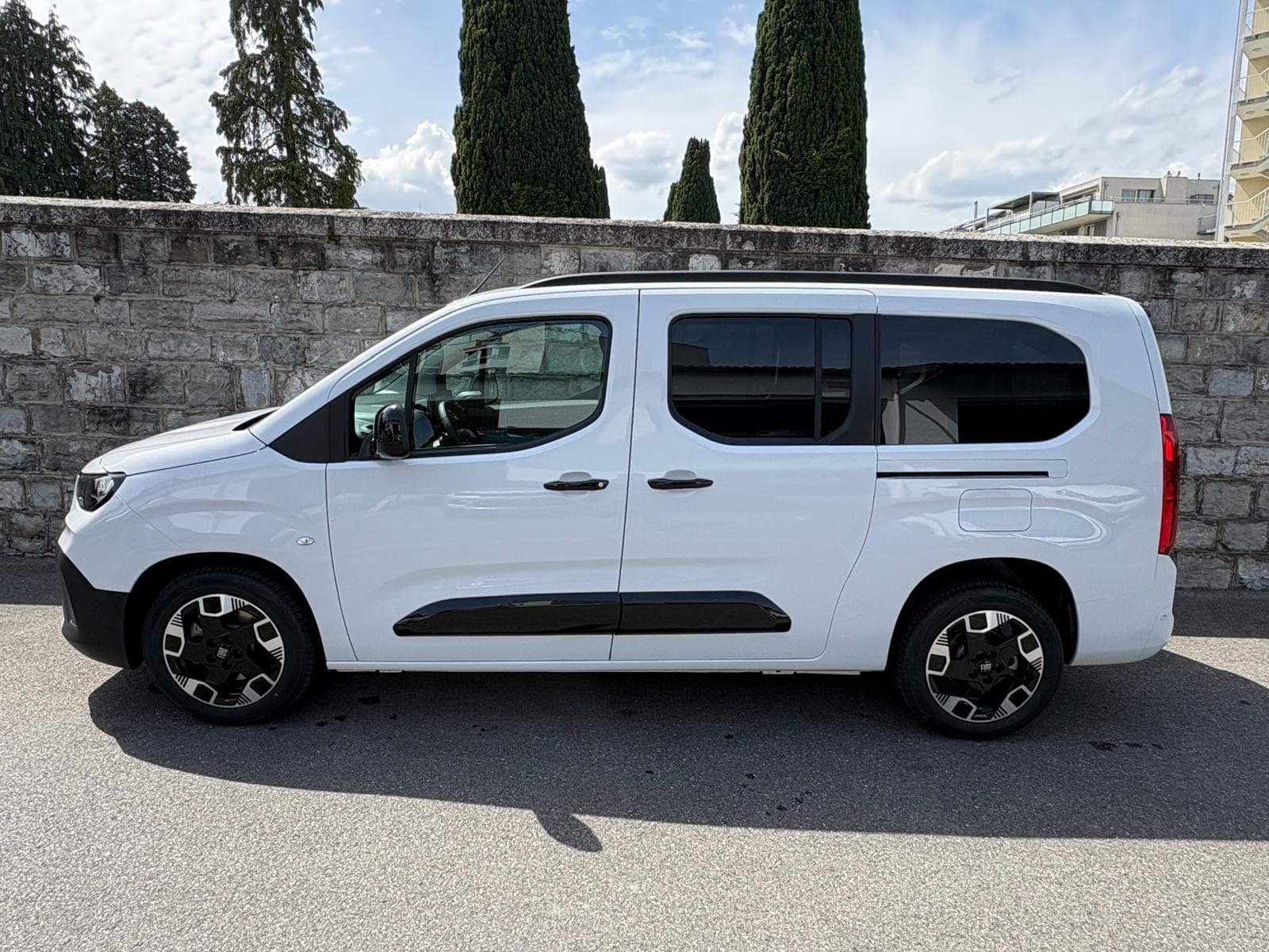 Fiat Qubo L Qubo L 1.5 D La Prima 7-Sitzer