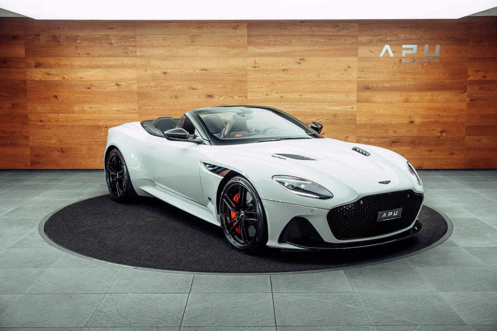 Aston Martin DBS DBS Superleggera Volante