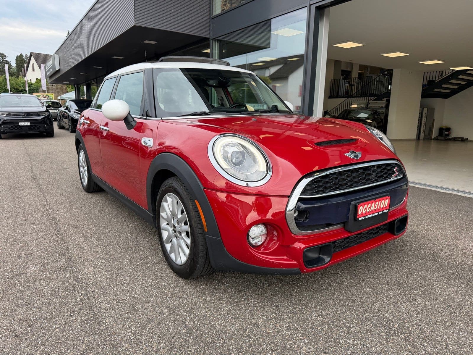 Mini Cooper Mini F55 2.0i Cooper S