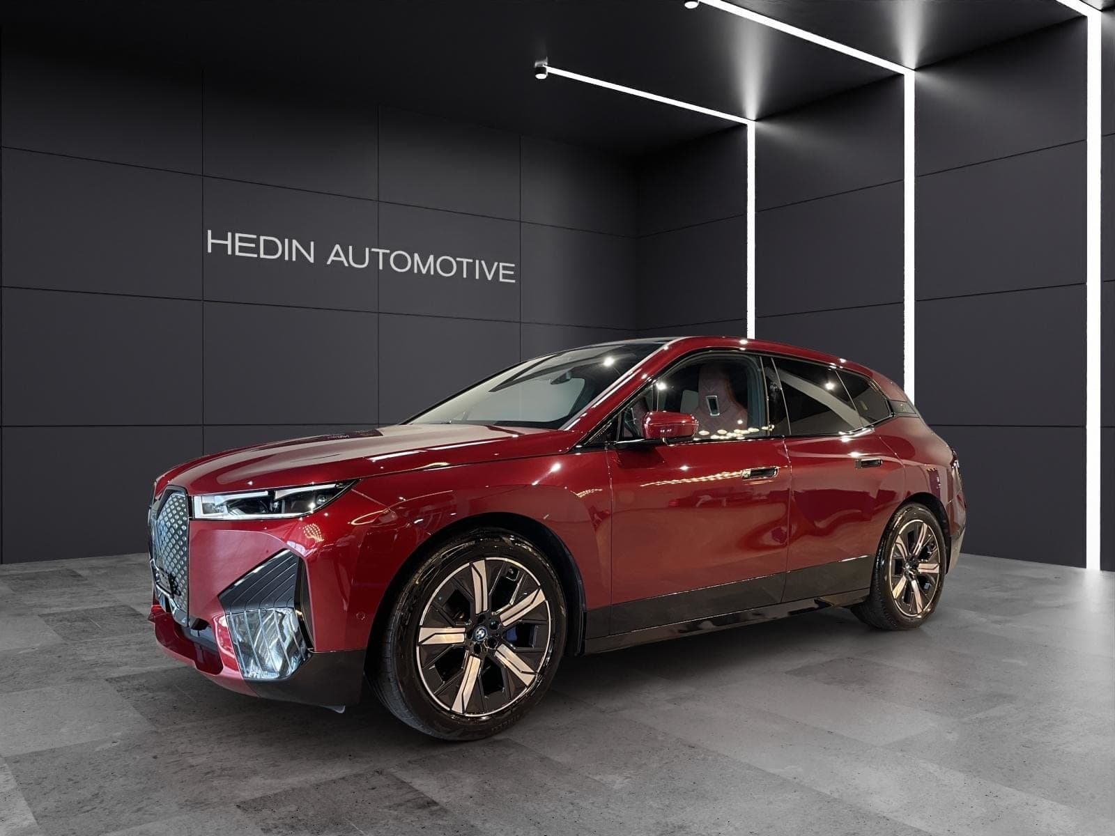 BMW iX iX xDrive40 SPORTPAKET Attraktiven Leasingzinssatz ab 1,9 %