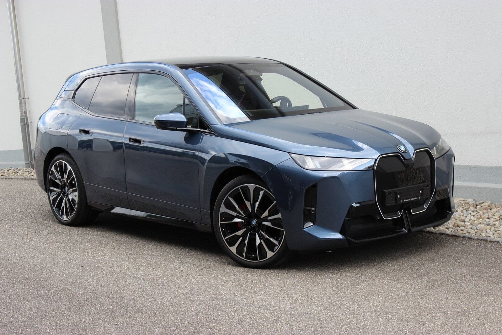 BMW iX iX 60 M Sport Pro Arctic Race Blue *0.9-LEASINGAKT