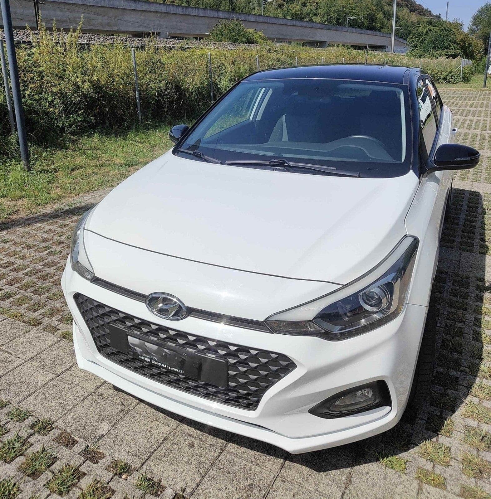 Hyundai i20 i20 Active 1.0 T-GDi Amplia DCT