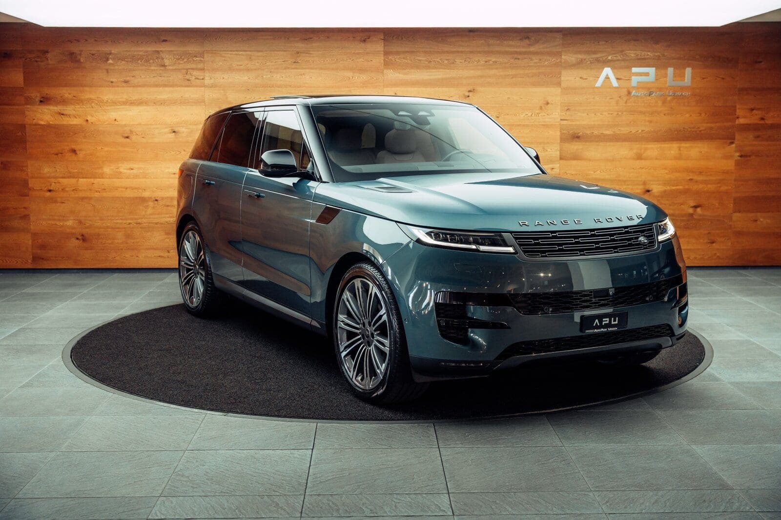 Land Rover Range Rover Sport Range Rover Sport D300 3.0 TD6 MHEV Dynamic SE Au