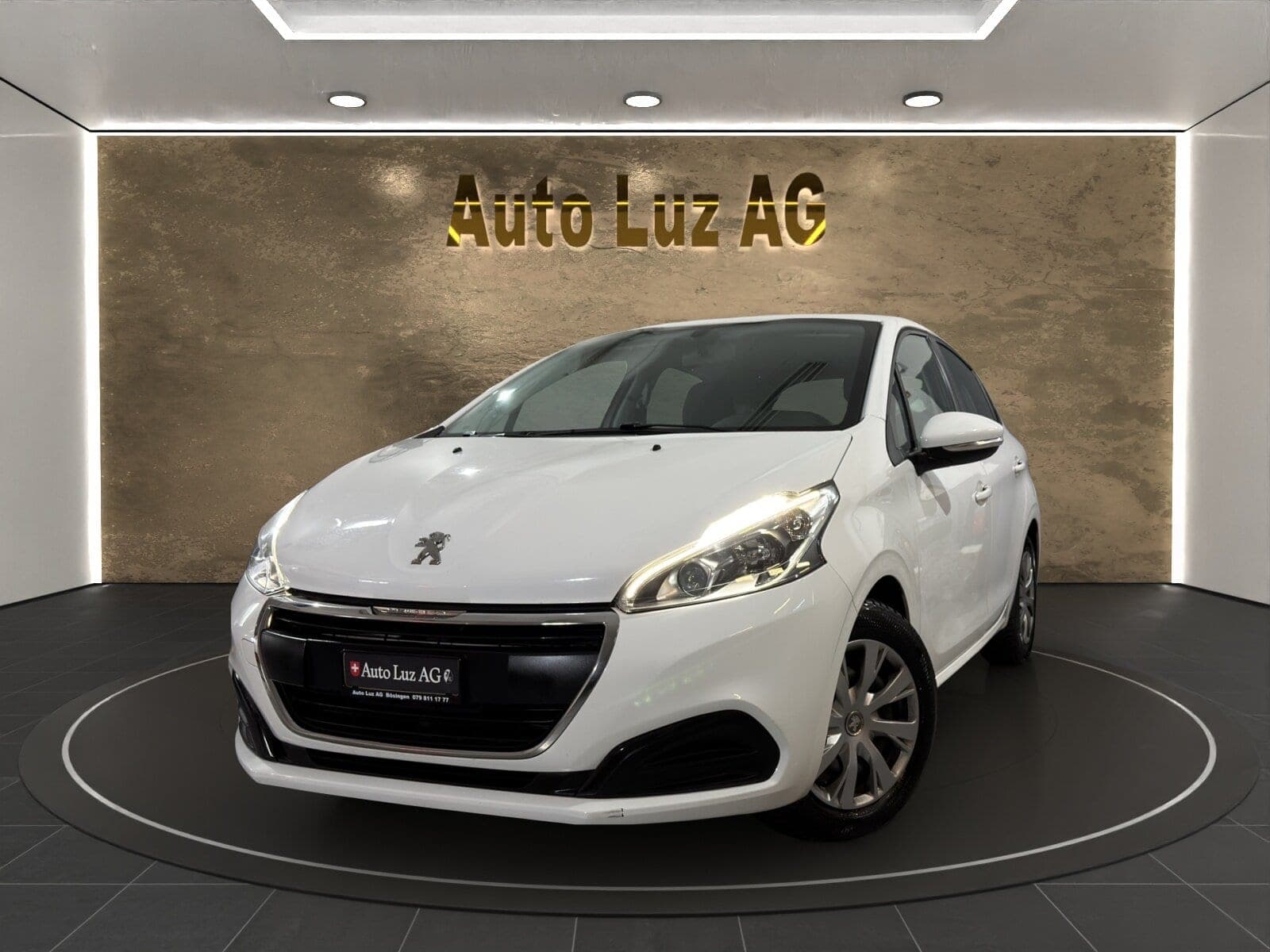 Peugeot 208 208 1.2 PureTech Signature