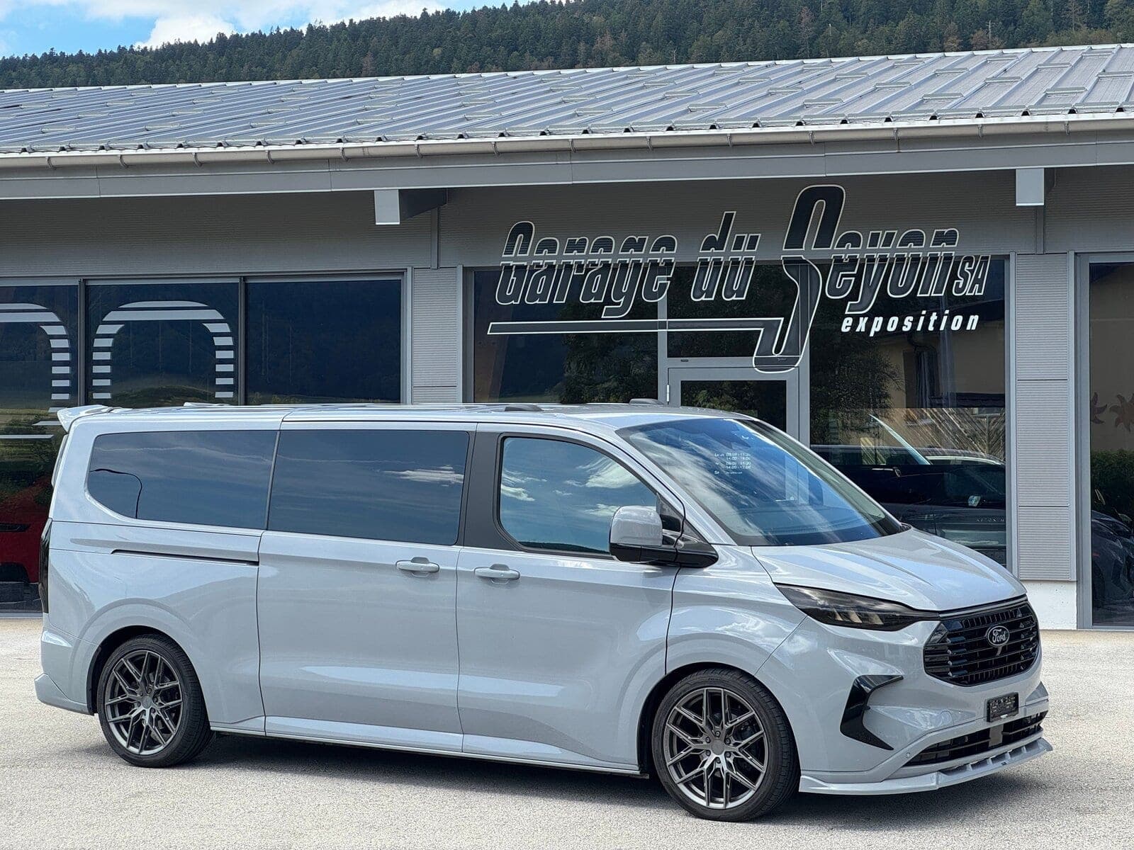 Ford Tourneo Custom Tourneo Custom 320 L2H1 Titanium Automat