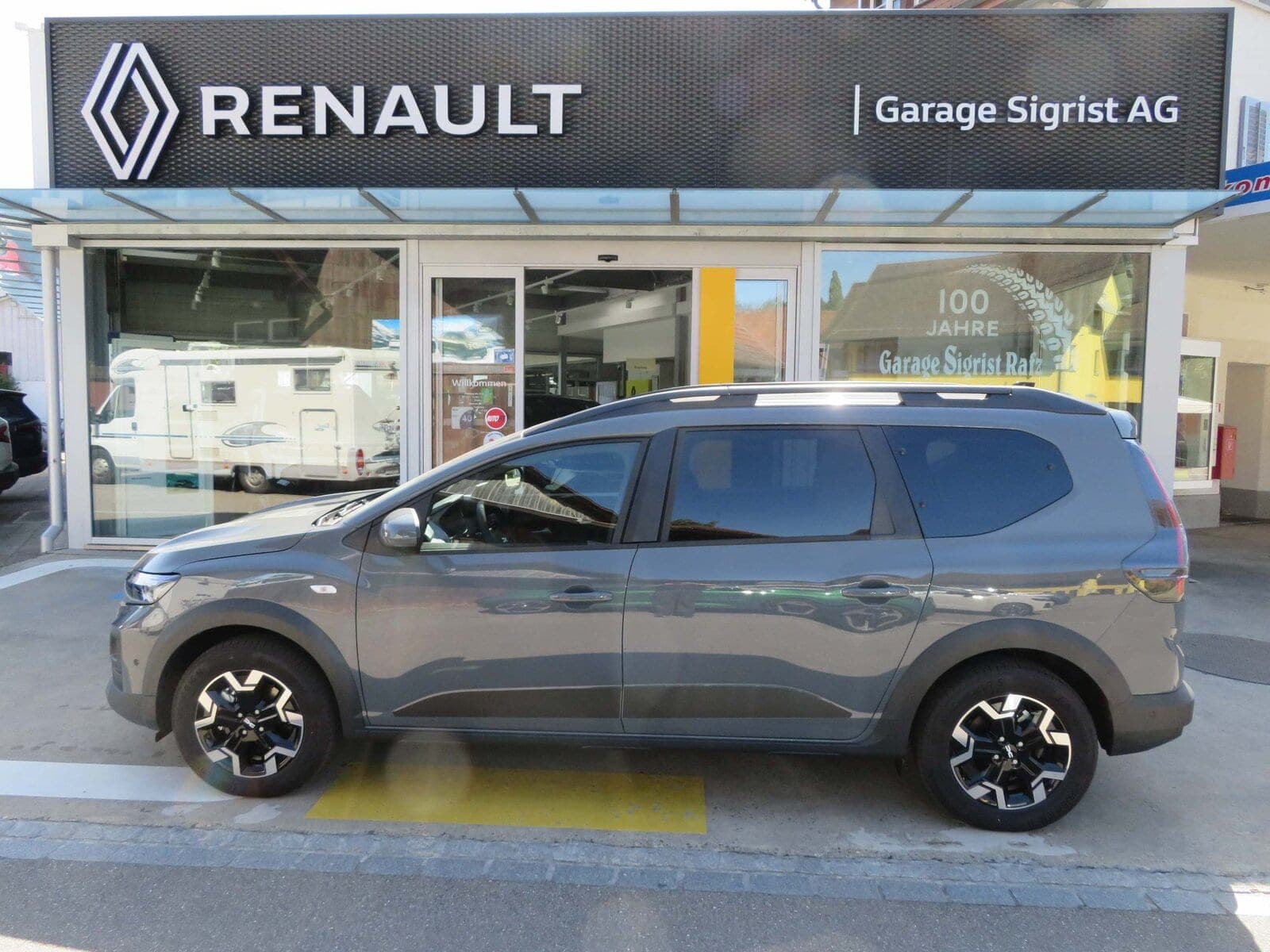 Dacia Jogger Jogger 1.8 Hybrid Journey 7P