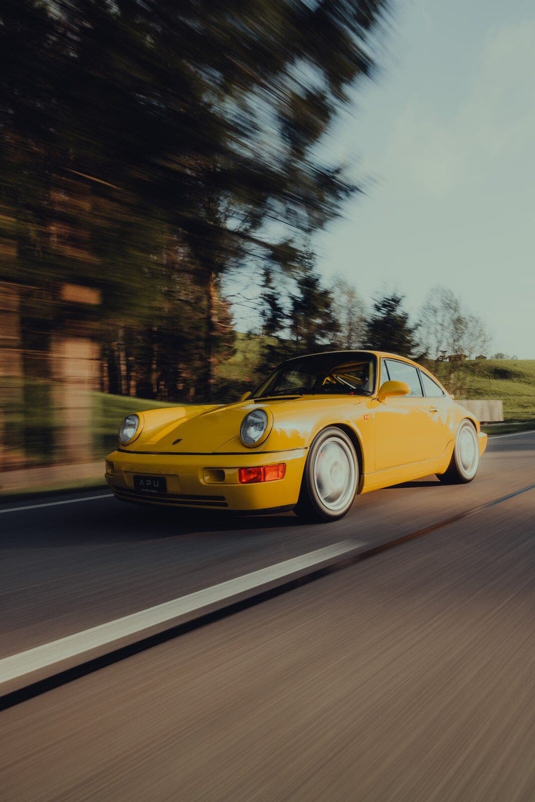 Porsche 911 911 Carrera 2 RS NGT