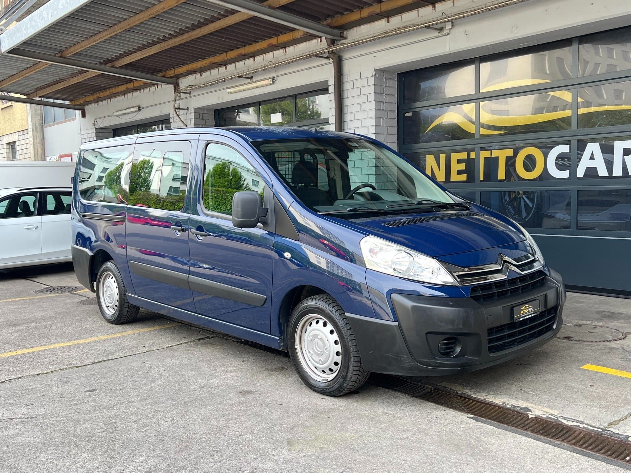 Citroën Jumpy CITROEN Jumpy 2.0 HDi L2H1 Attraction 9Sitzer
