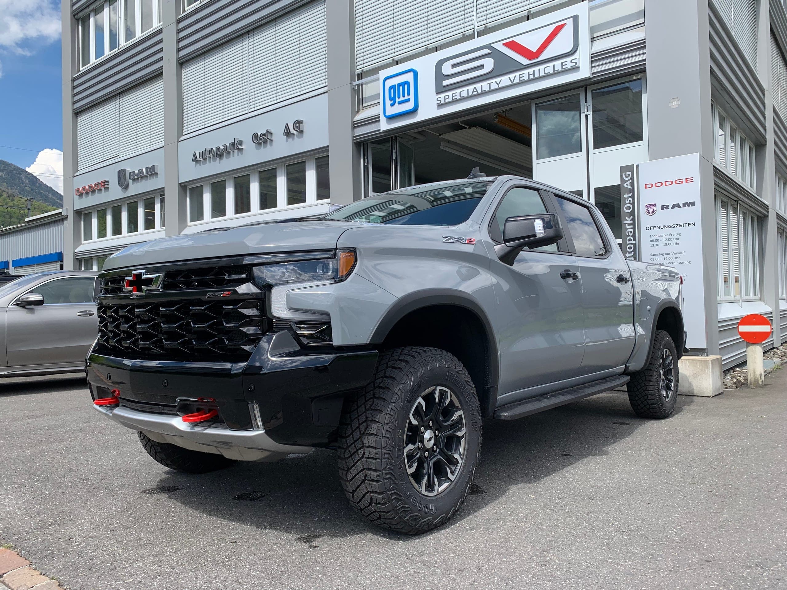 Chevrolet Silverado CHEVROLET Silverado 1500 Crew Cab 6,2l V8 ZR2 MY25