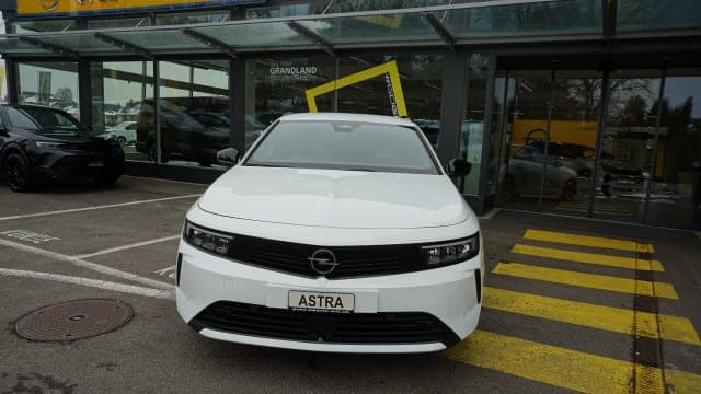Opel Astra OPEL Astra ST 1.2i MHEV Edit.