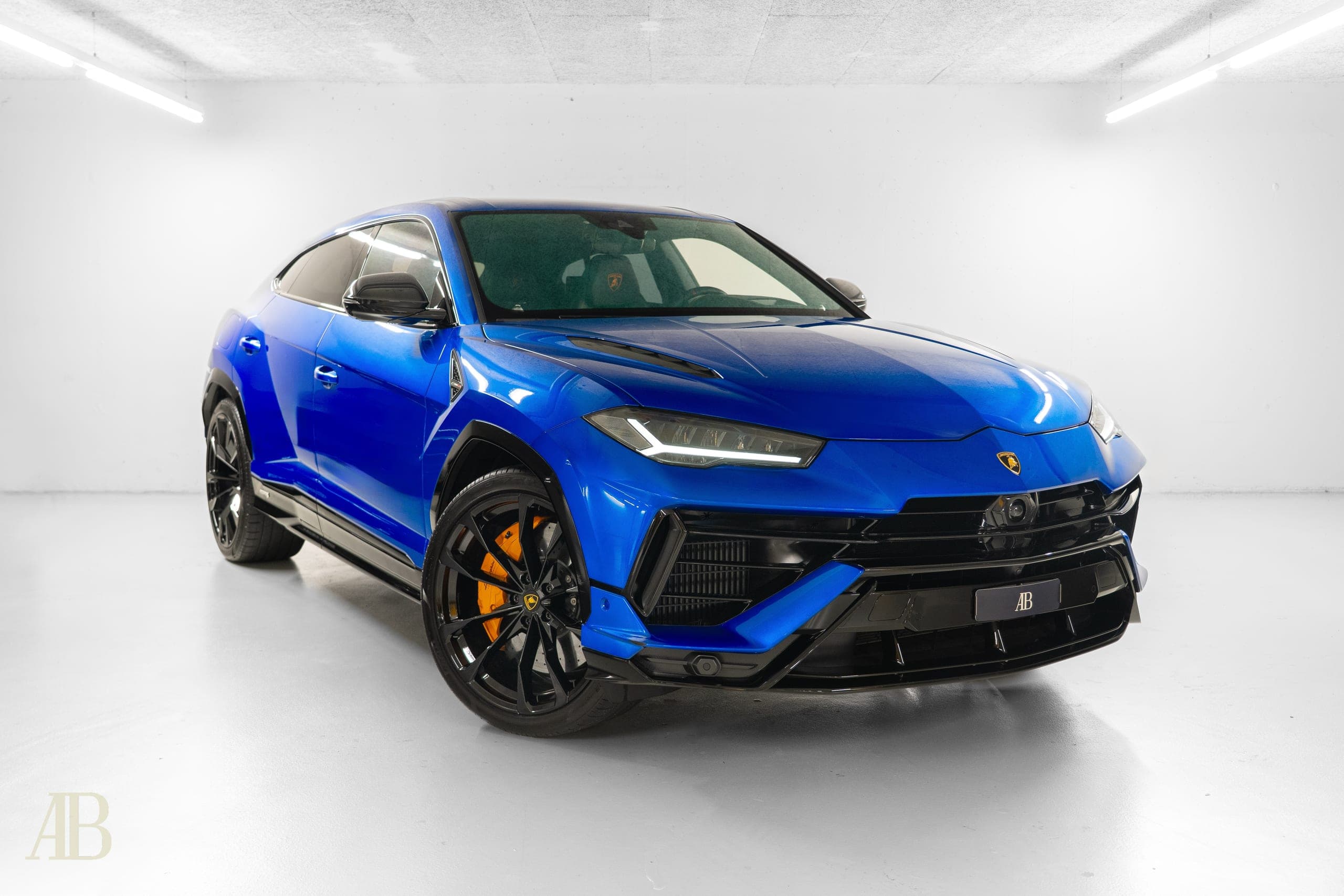 Lamborghini Urus LAMBORGHINI Urus S mit Werksgarantie und Gratis Service / NP: CHF 403`200.-