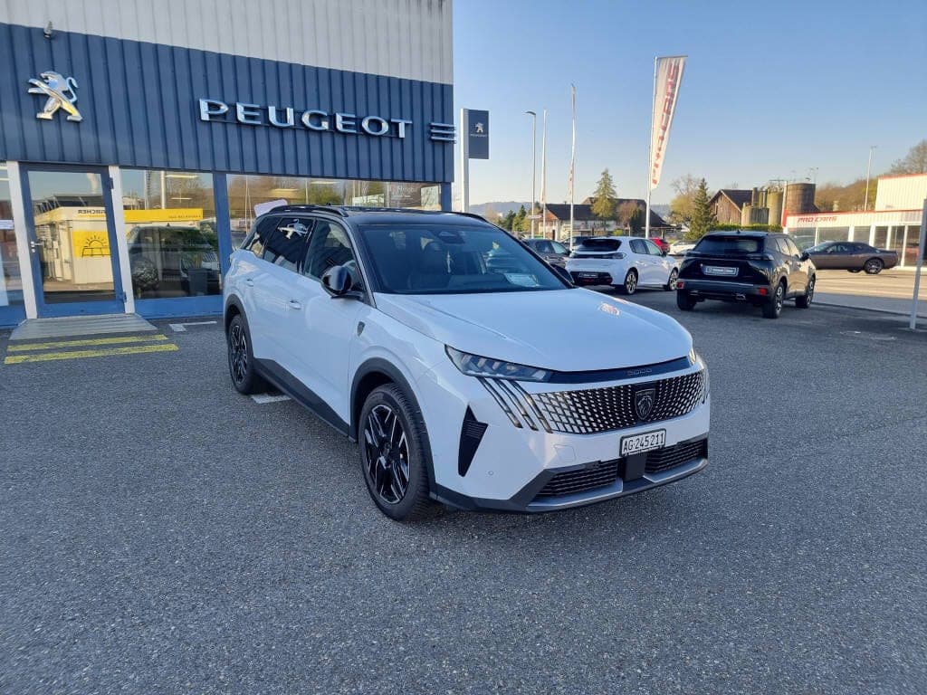 Peugeot 5008 PEUGEOT 5008 1.2 Hybrid GT