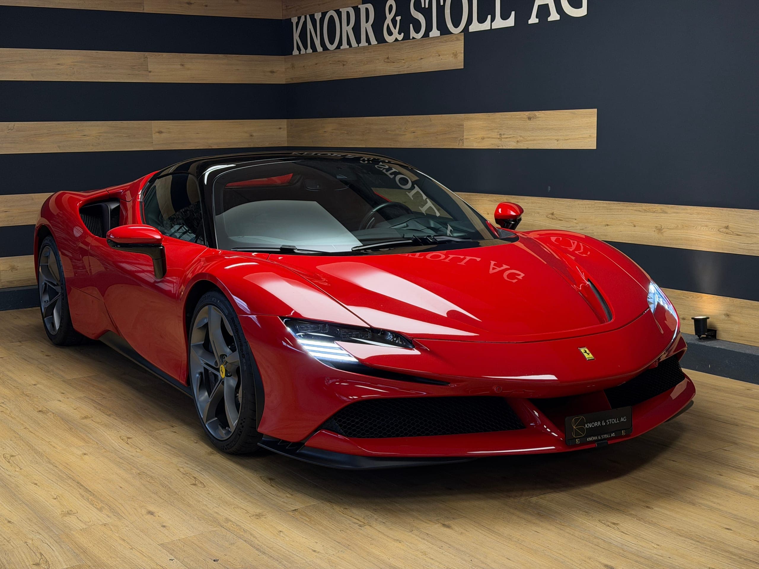 Ferrari SF90 FERRARI SF90 Spider
